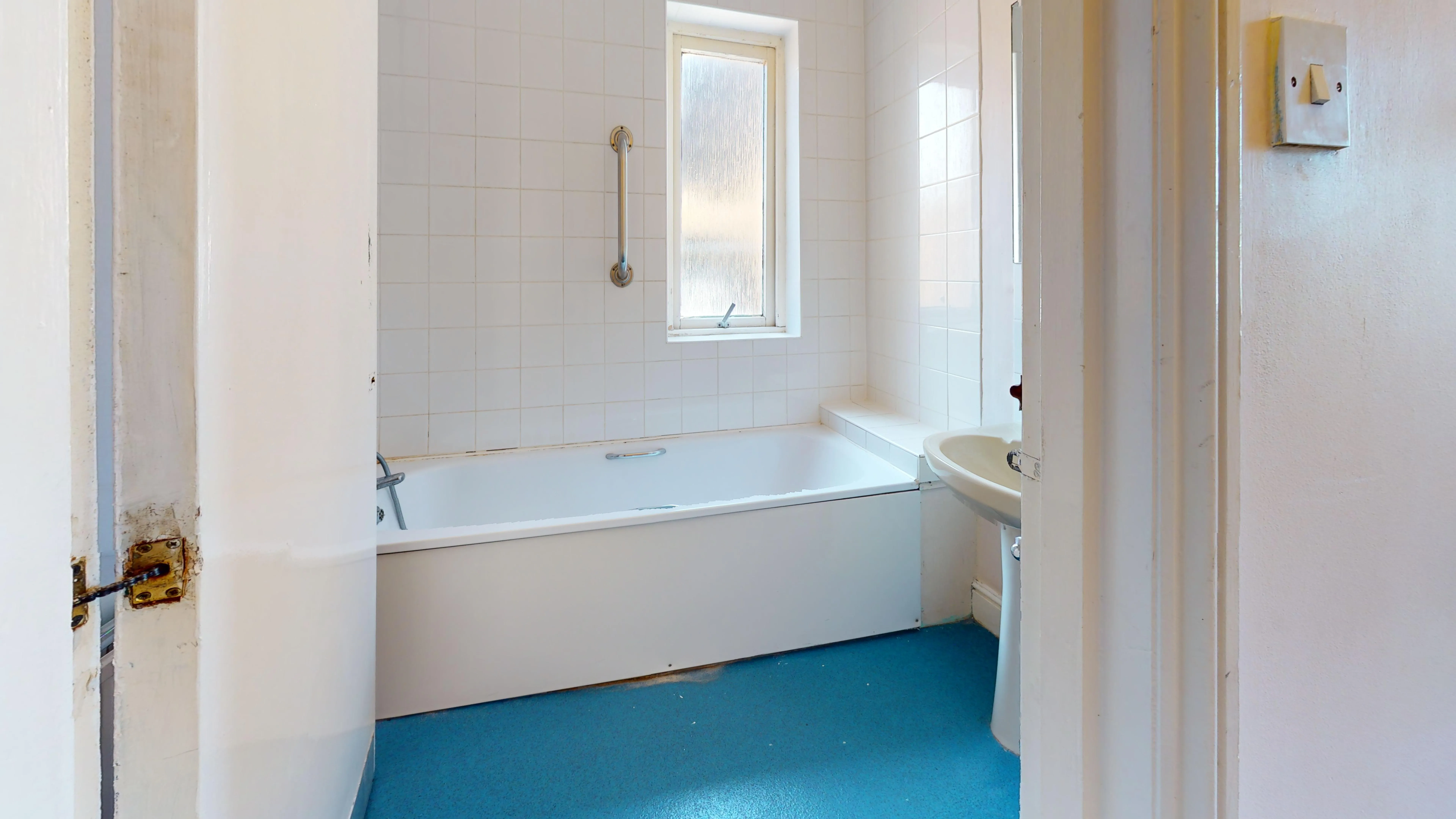 64 Chart Lane, Reigate, Surrey, RH2 7DZ