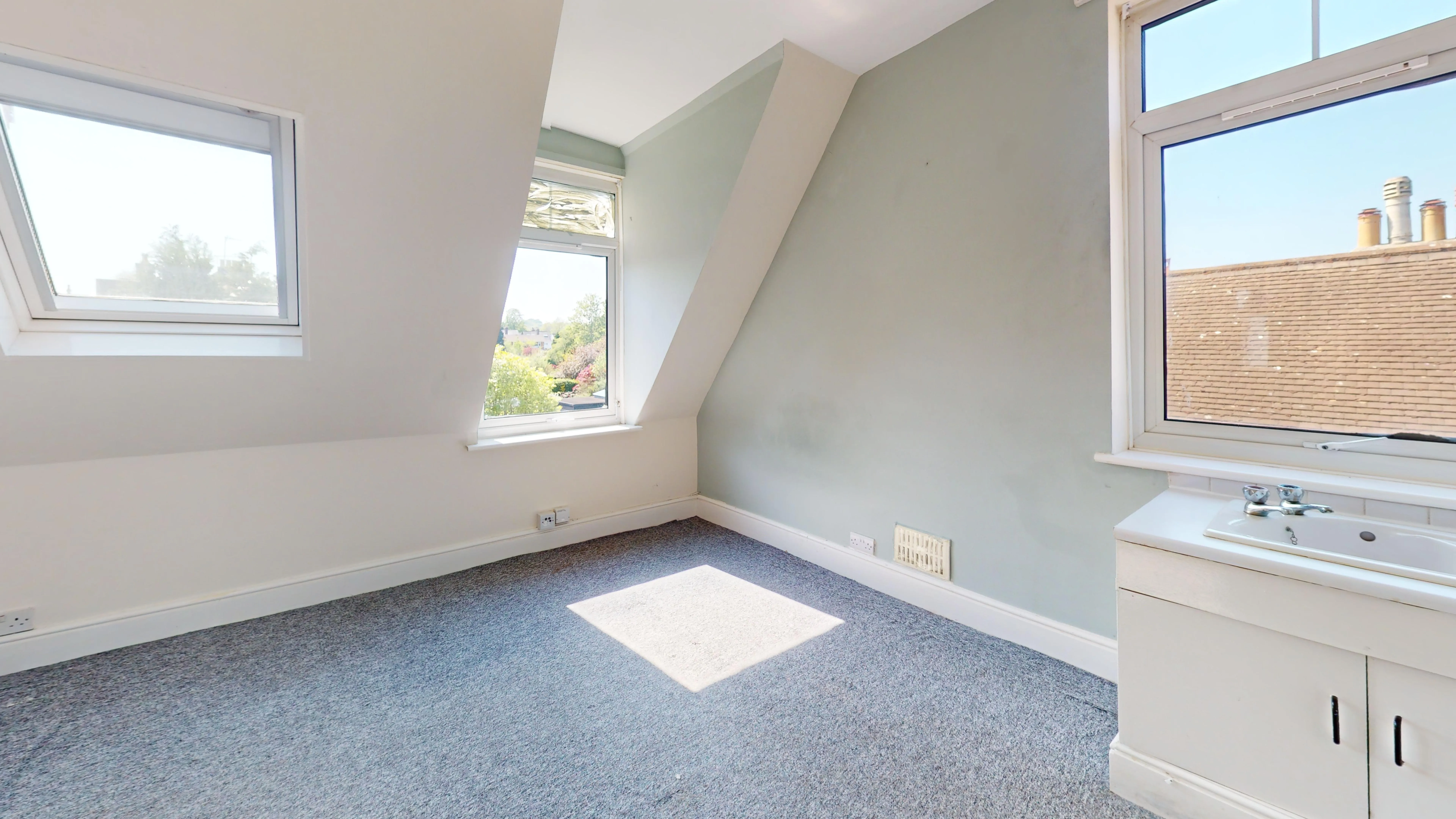 64 Chart Lane, Reigate, Surrey, RH2 7DZ