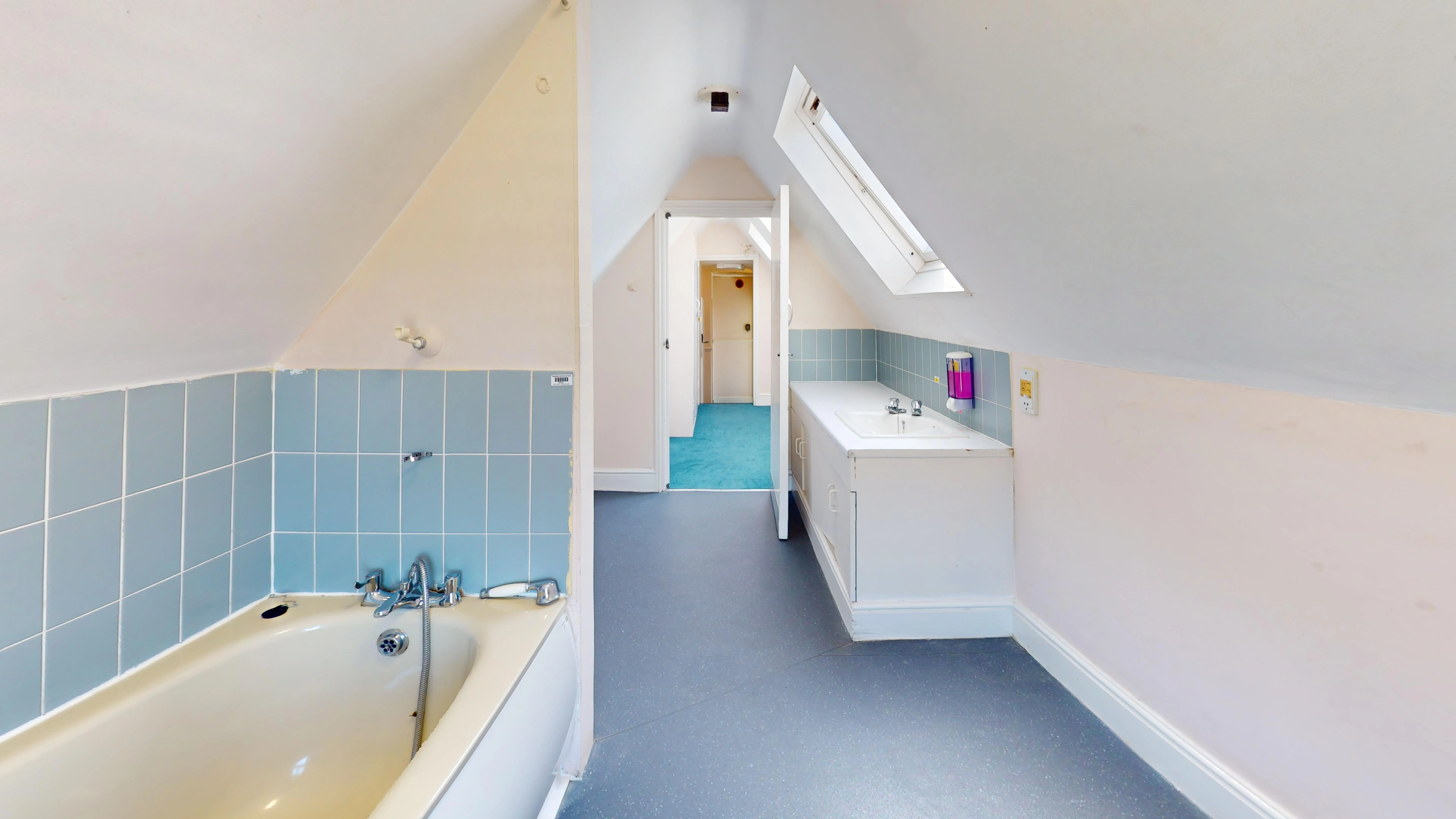 64 Chart Lane, Reigate, Surrey, RH2 7DZ