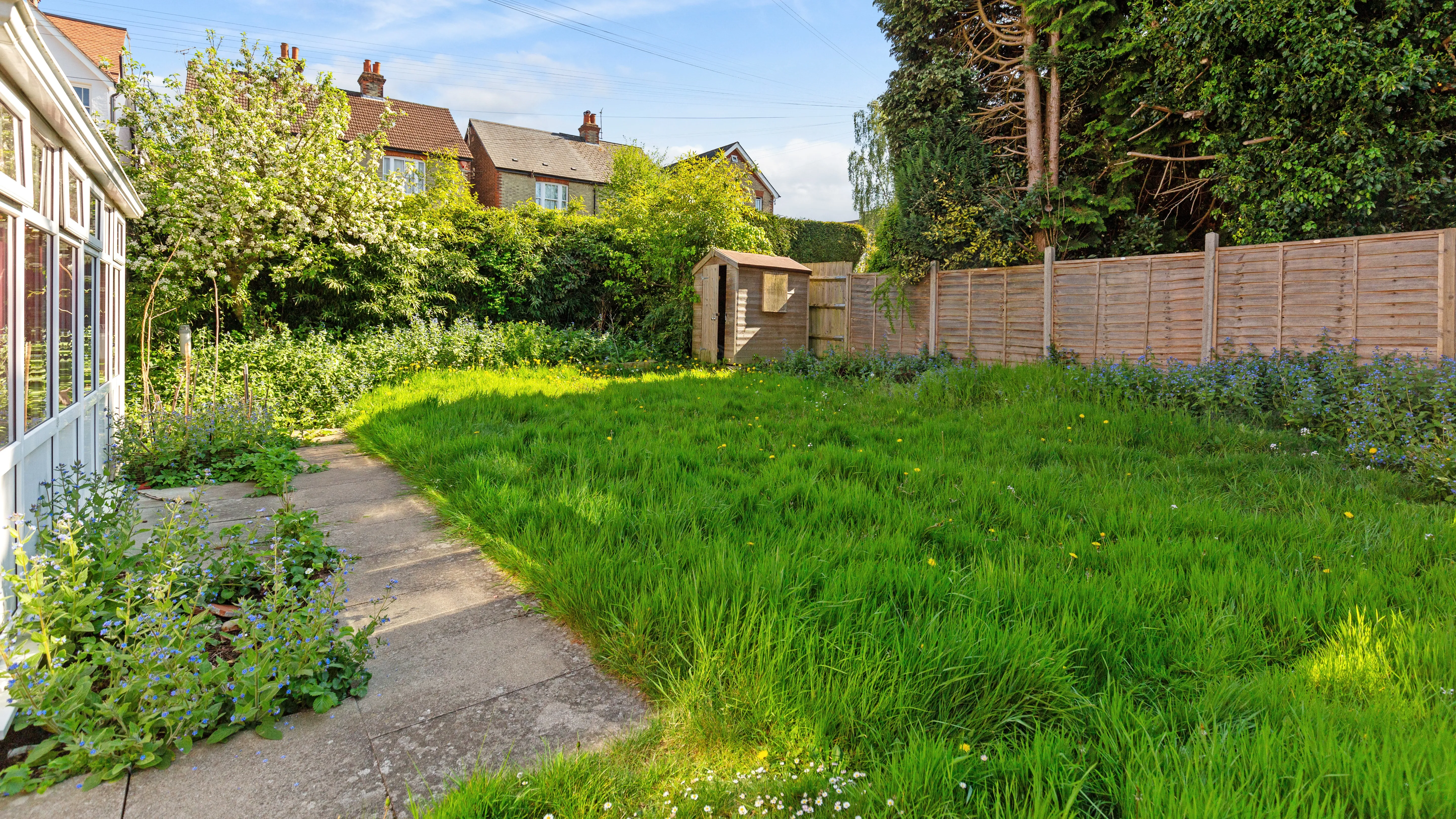64 Chart Lane, Reigate, Surrey, RH2 7DZ
