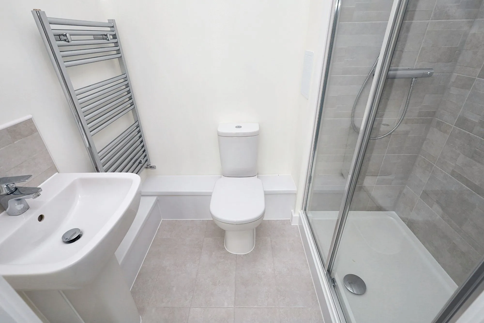 Flat 13, Denman House, 1 New Road, Feltham TW14 9AJ