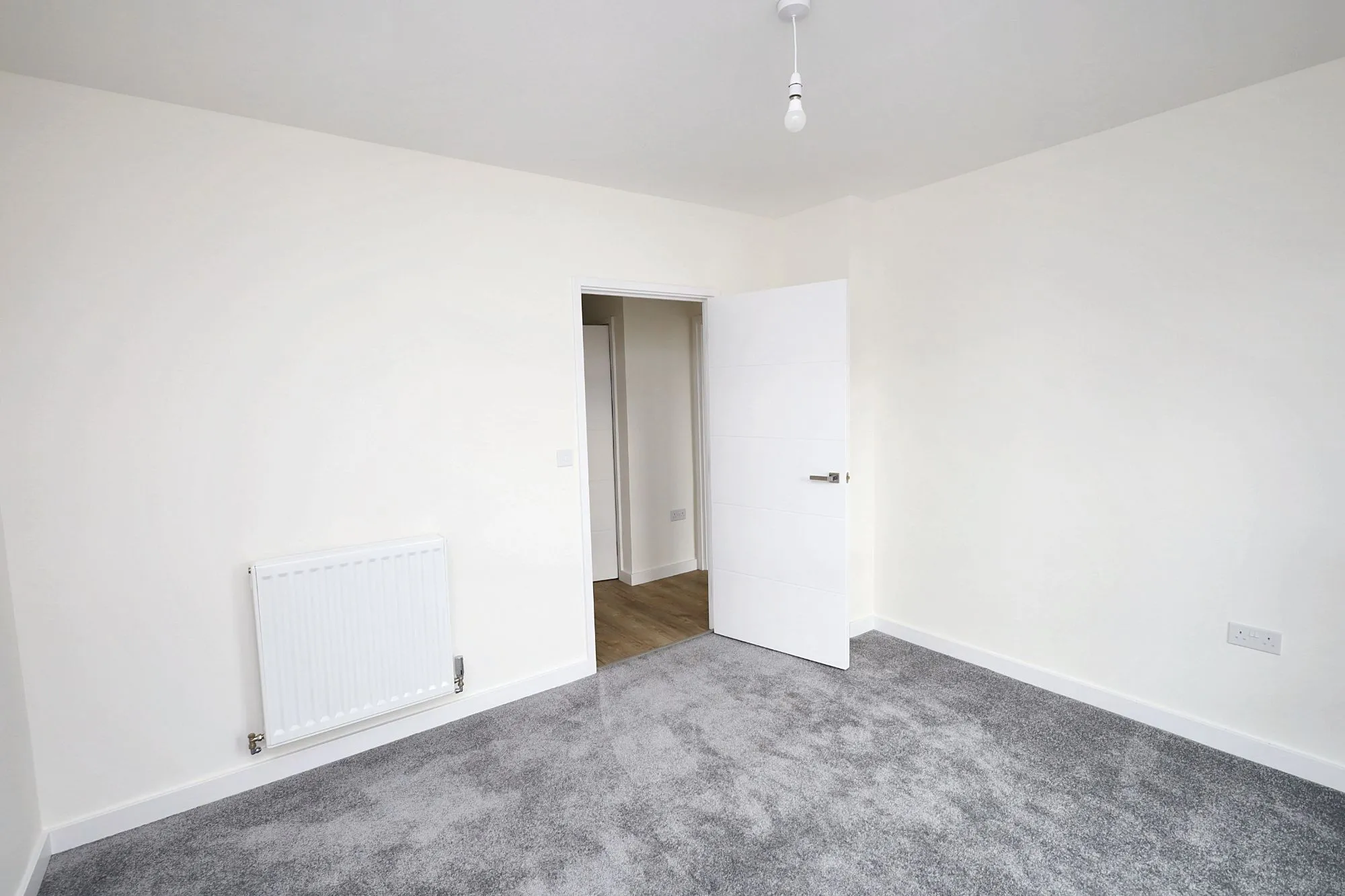 Flat 13, Denman House, 1 New Road, Feltham TW14 9AJ
