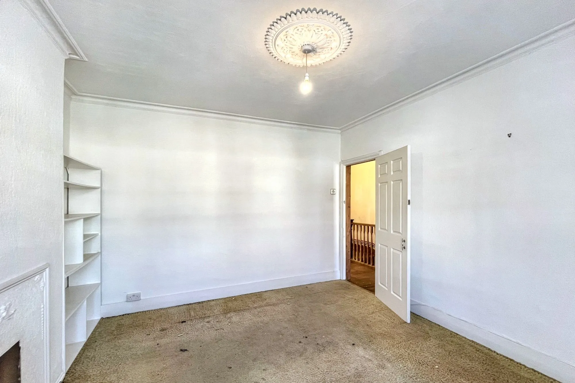 32a Hotham Road, Wimbledon, London SW19 1BS