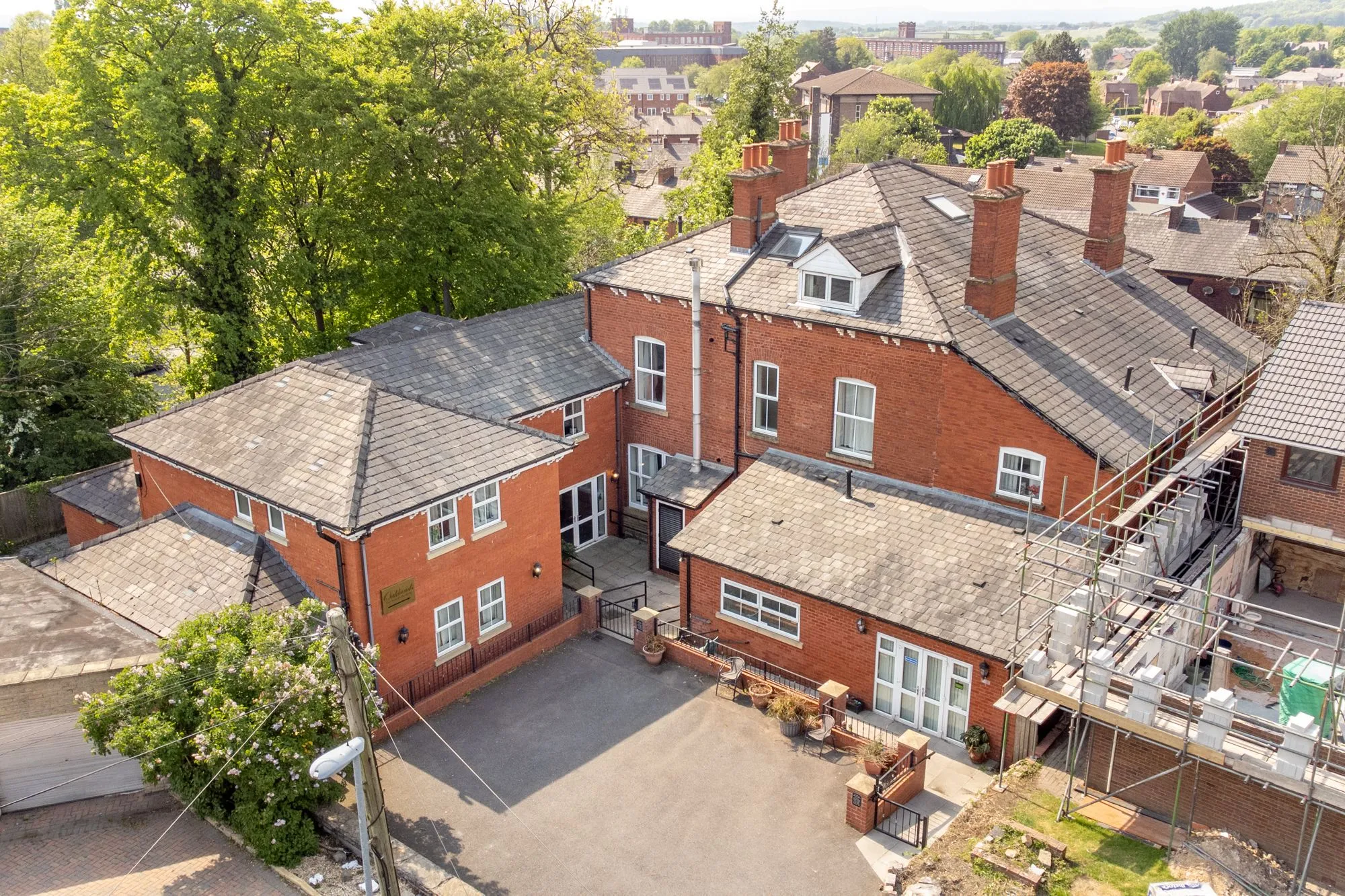 Oaklands Rest, Shaw Road, Royton, Oldham,OL2 6DA