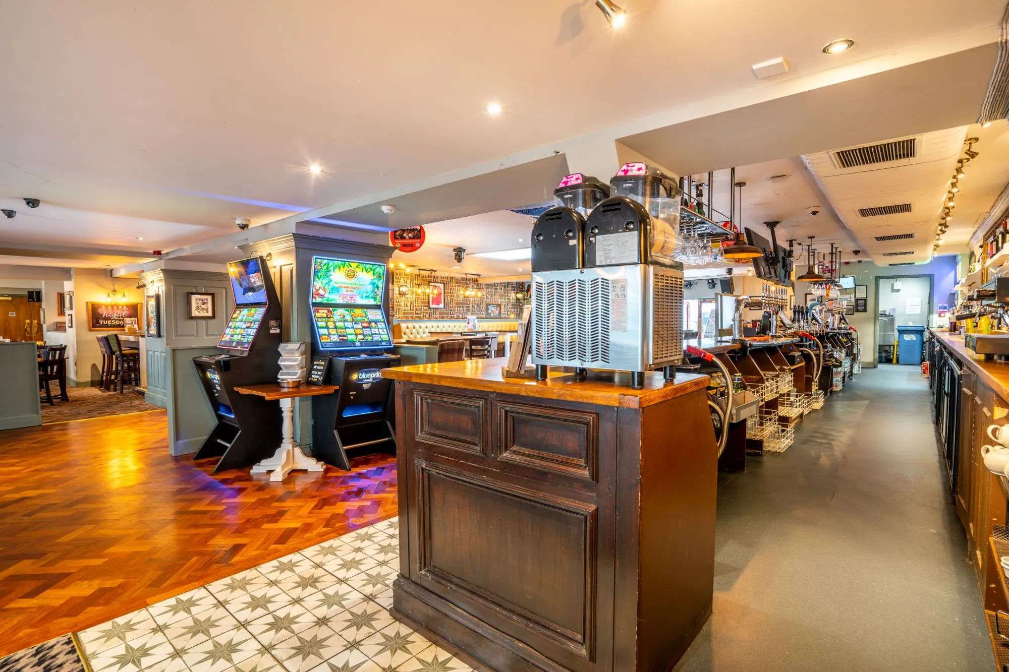 The Exchequer, 60 High Street, Kirkcaldy, KY1 1NB