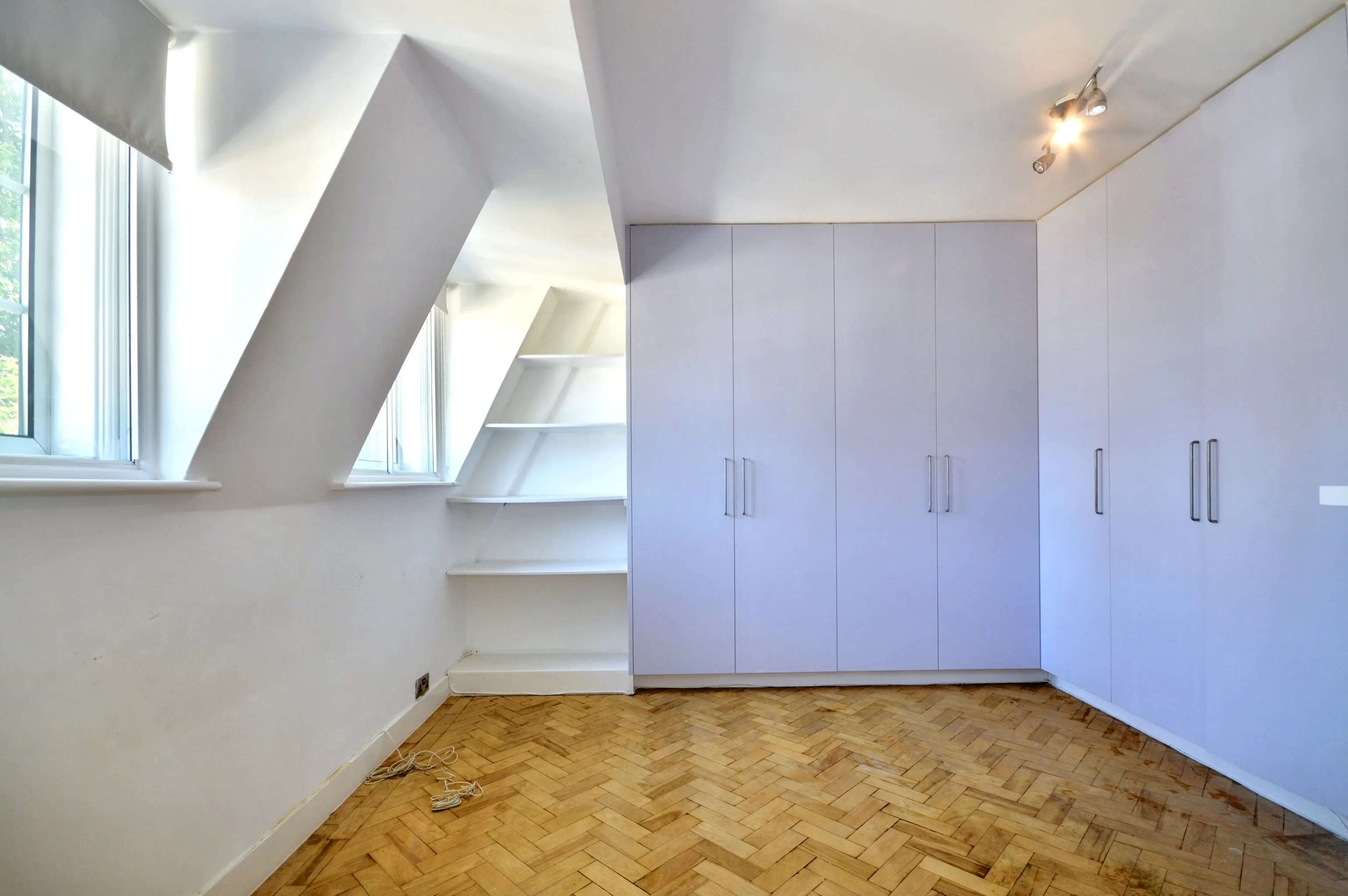 36 Mulberry Close, Beaufort Street, London, SW3 5AB