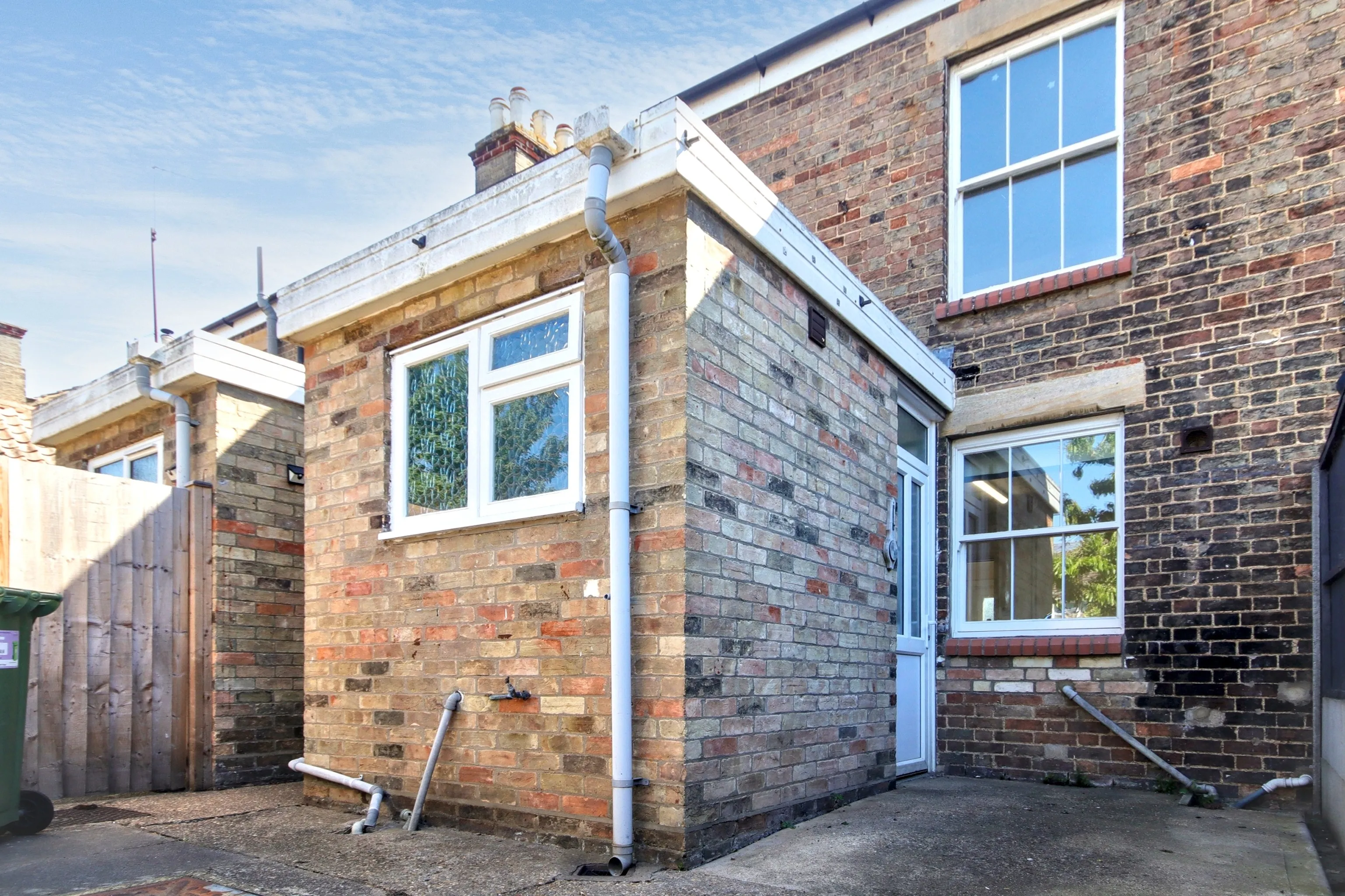 253 Great North Road, Eaton Socon, St Neots, Cambridgeshire, PE19 8BN