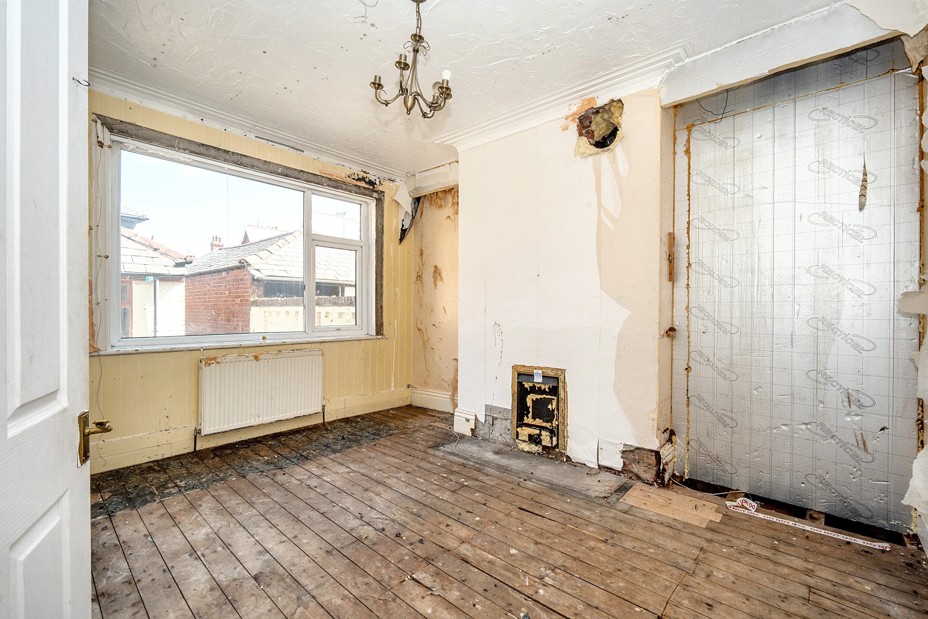 5 Orchard Avenue, Blackpool, FY4 2NX