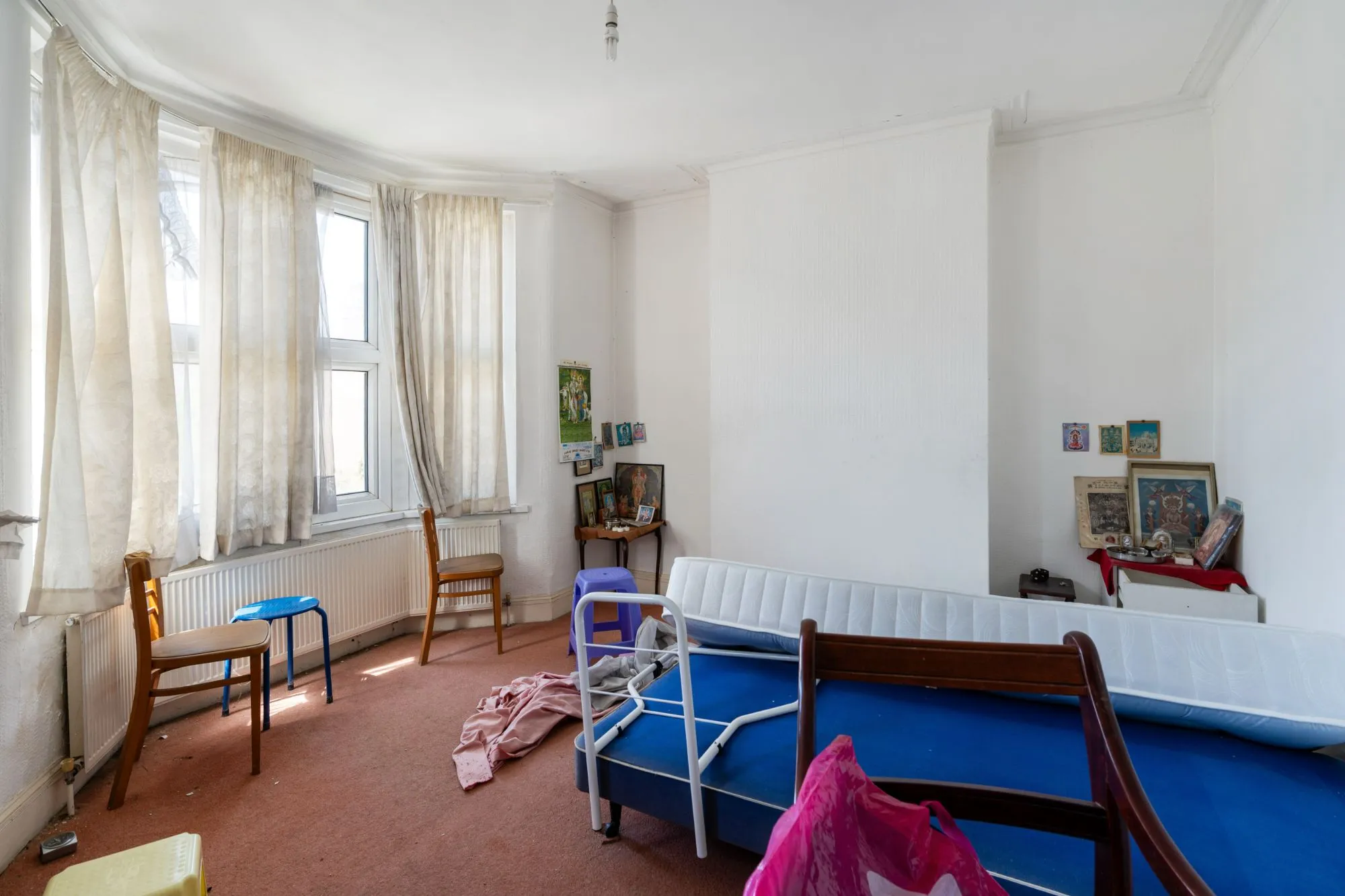 297 Long Lane, Finchley, London, N2 8JW