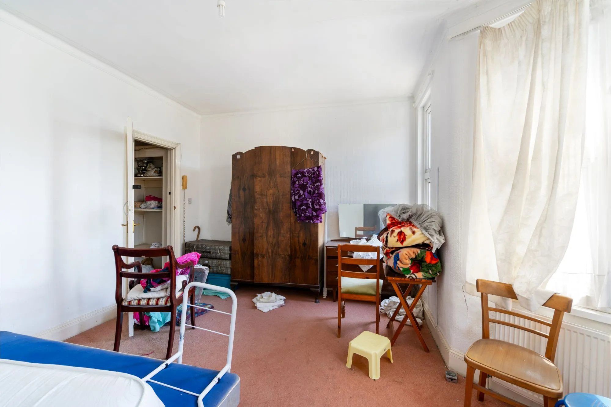297 Long Lane, Finchley, London, N2 8JW
