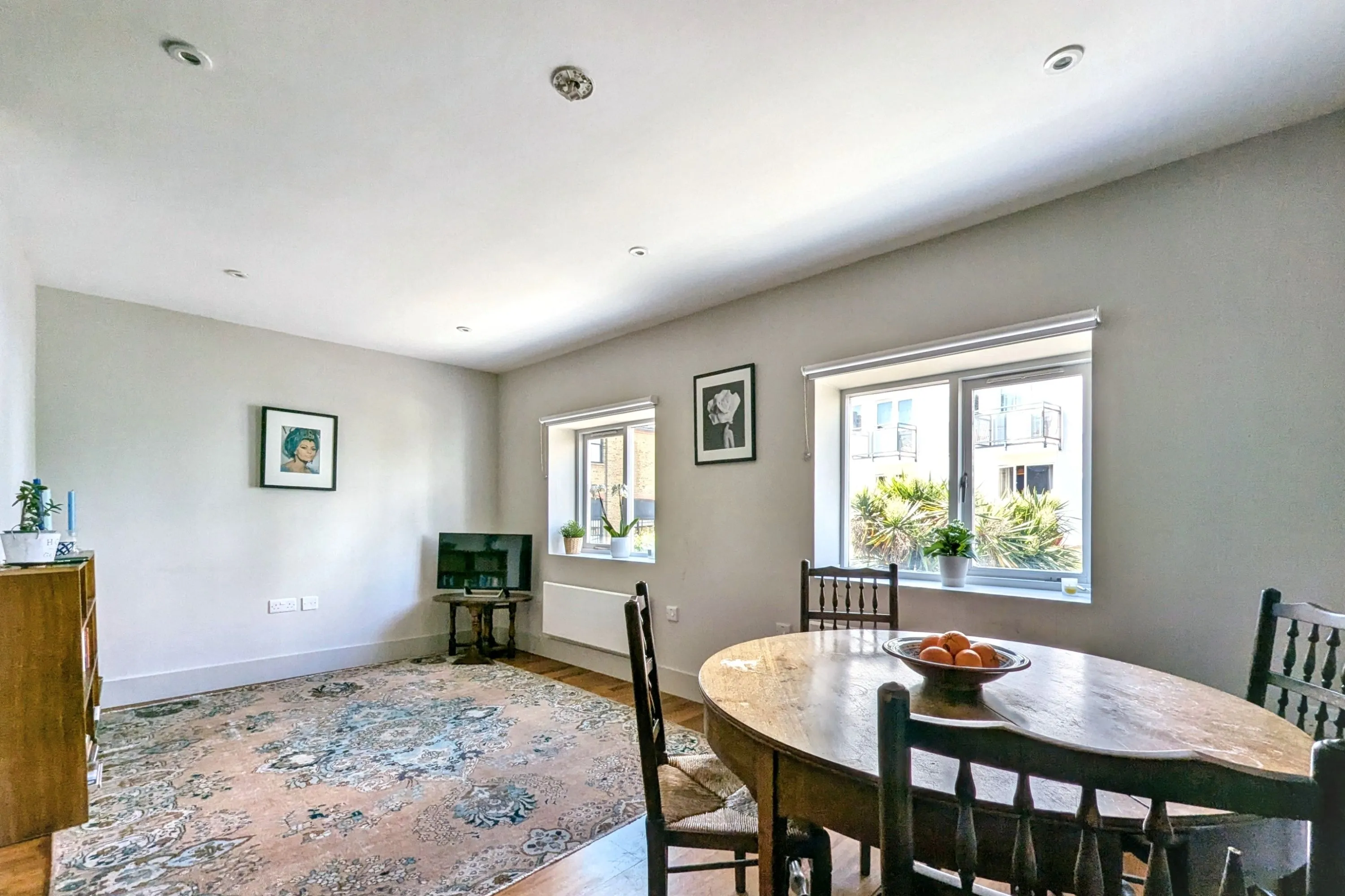 First Floor Flat, 5 Clayland's Place, London, SW8 1NL