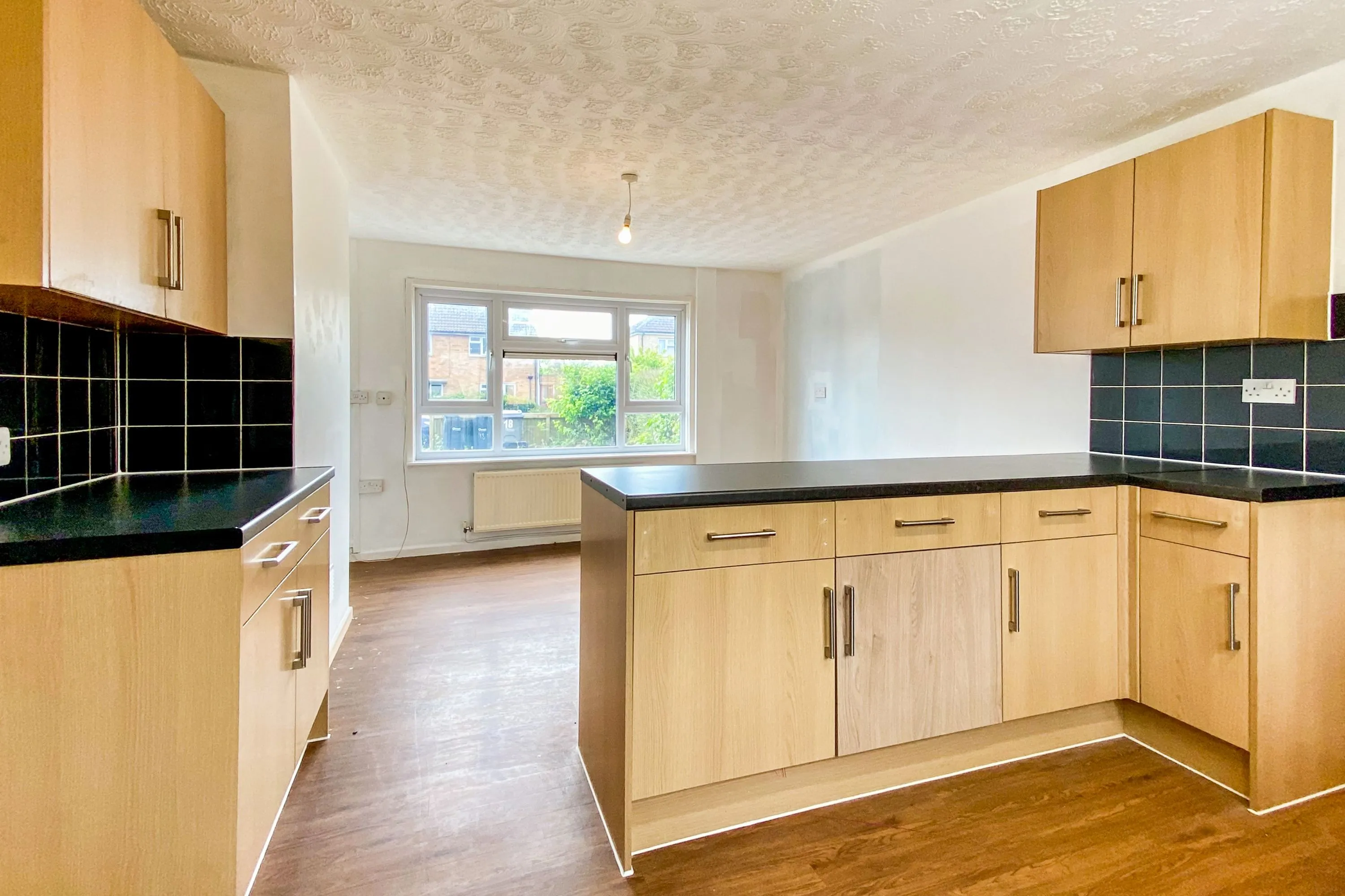 18 Queens Road, Royal Wootton Bassett, Swindon, Wiltshire, SN4 8AW