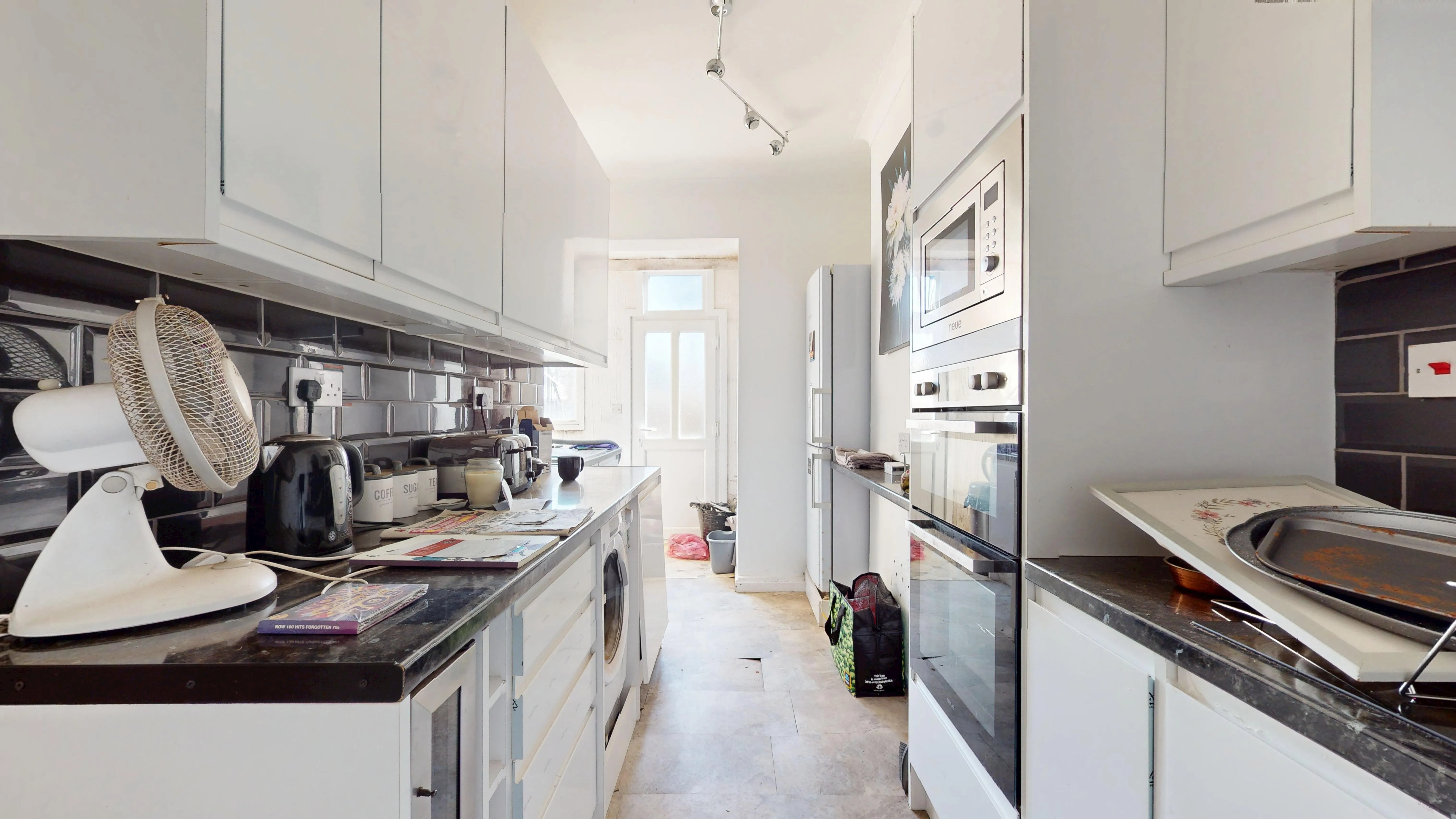 194 Hainault Avenue, Westcliff-on-Sea, SS0 9EX