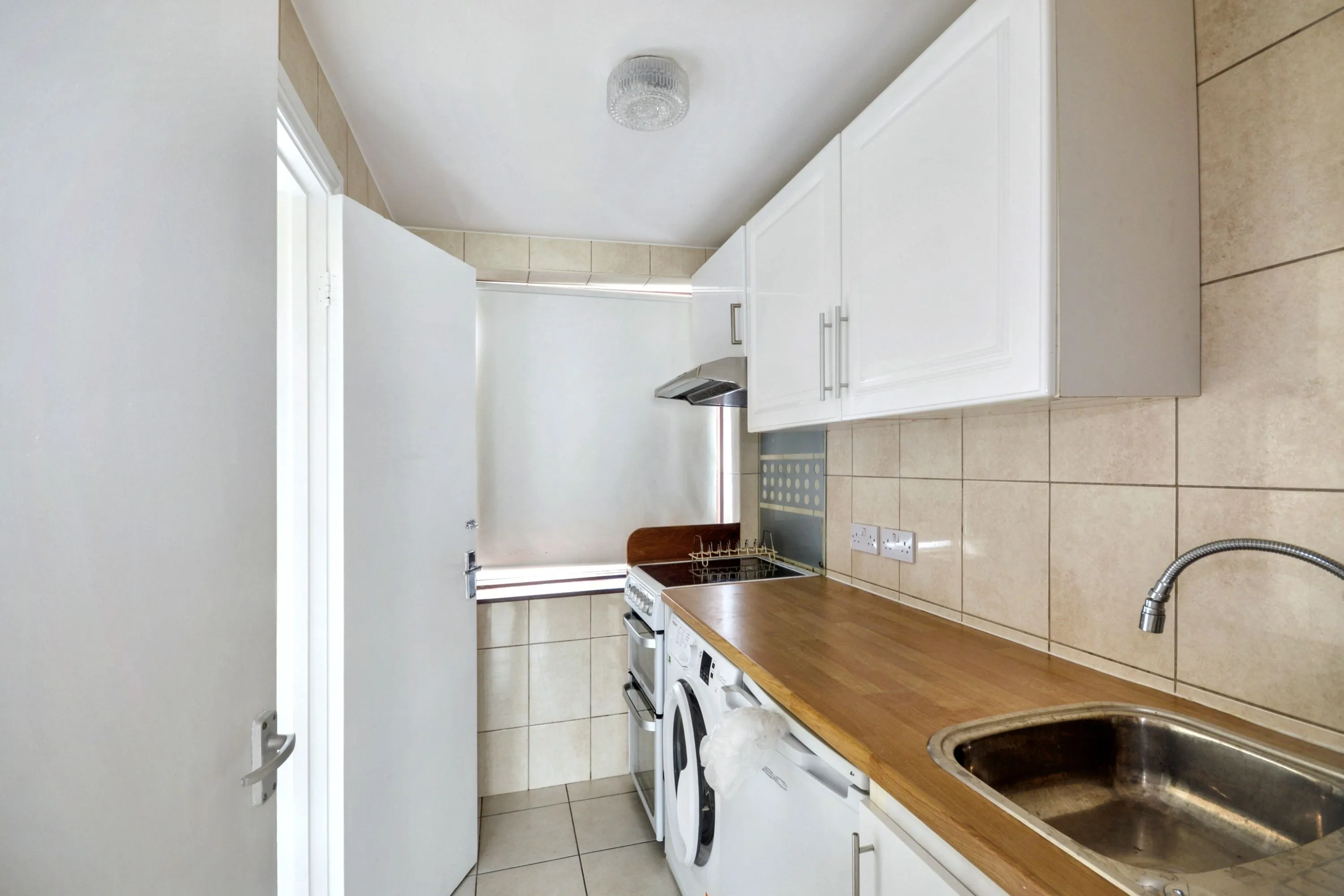 63 Hendon Way, Cricklewood, London, NW2 2LX