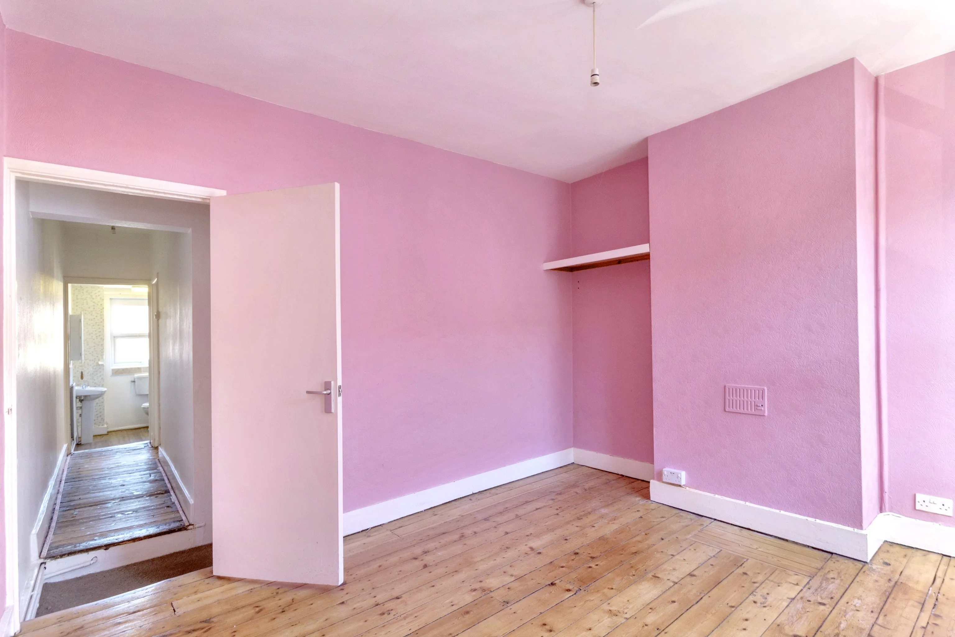 37 Edward Road, Leicester, Leicestershire, LE2 1TF