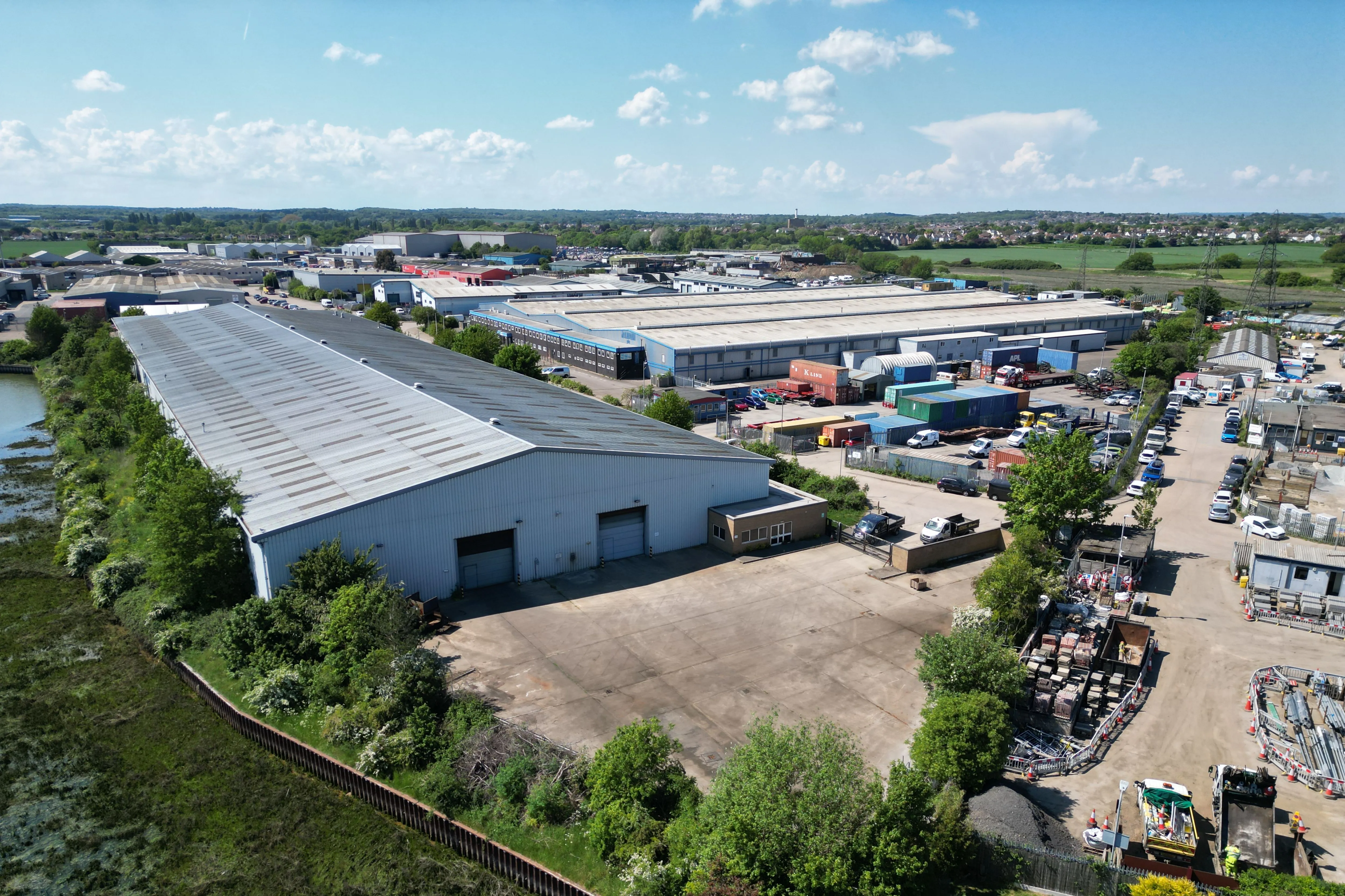 1 & 2 , Rochehall Way, Purdeys Industrial Estate, Rochford, Essex, SS4 1JU