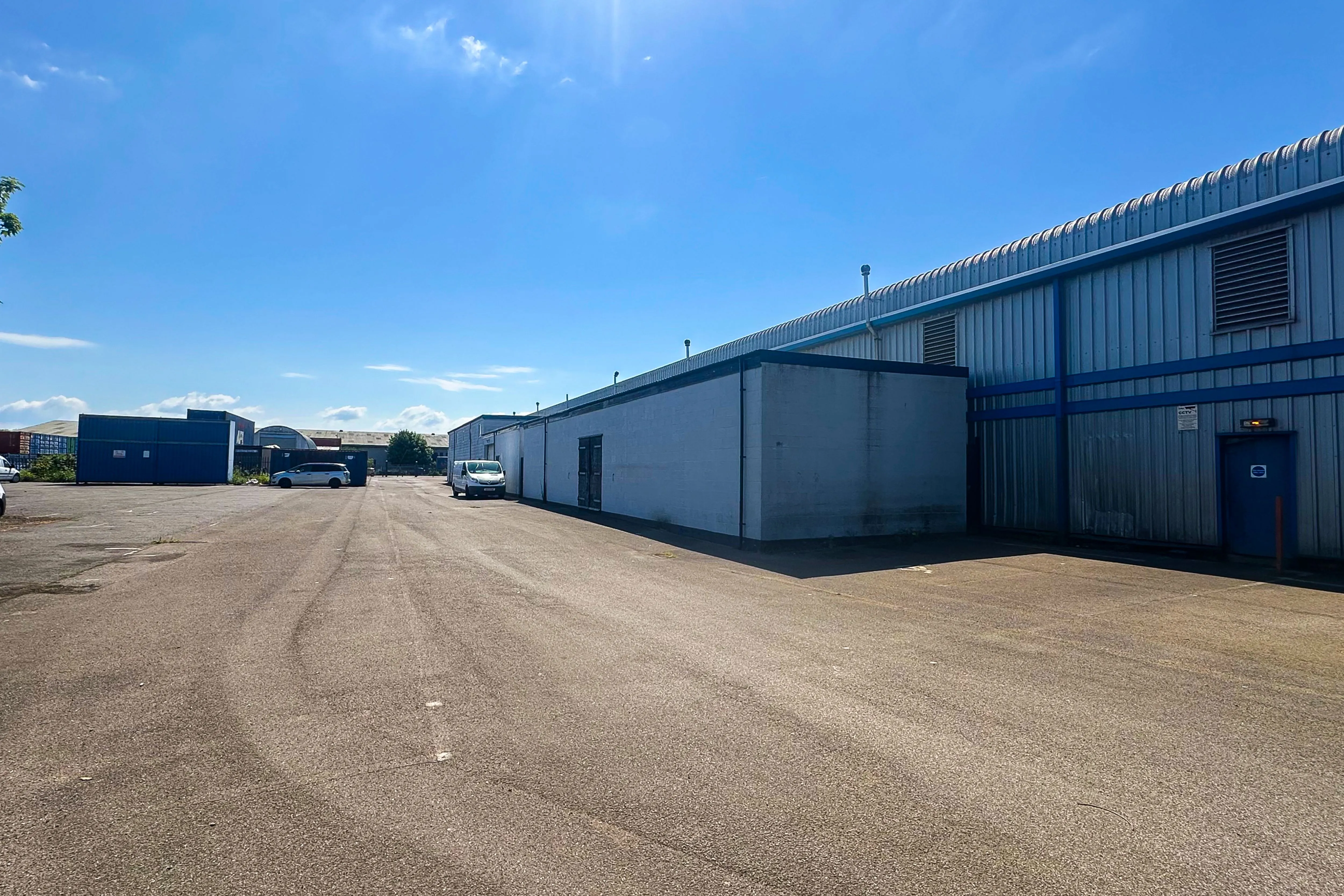 1 & 2 , Rochehall Way, Purdeys Industrial Estate, Rochford, Essex, SS4 1JU