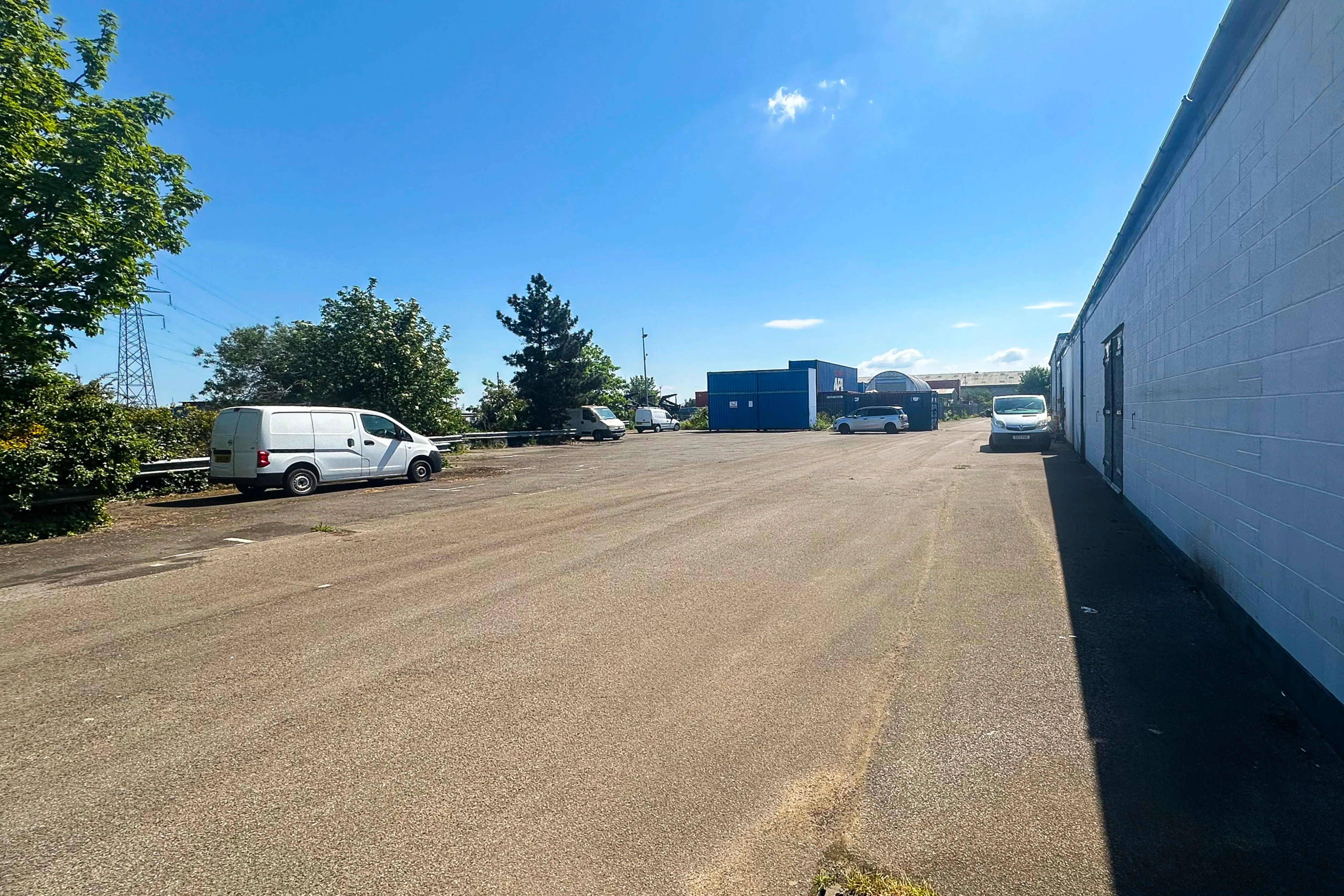 1 & 2 , Rochehall Way, Purdeys Industrial Estate, Rochford, Essex, SS4 1JU