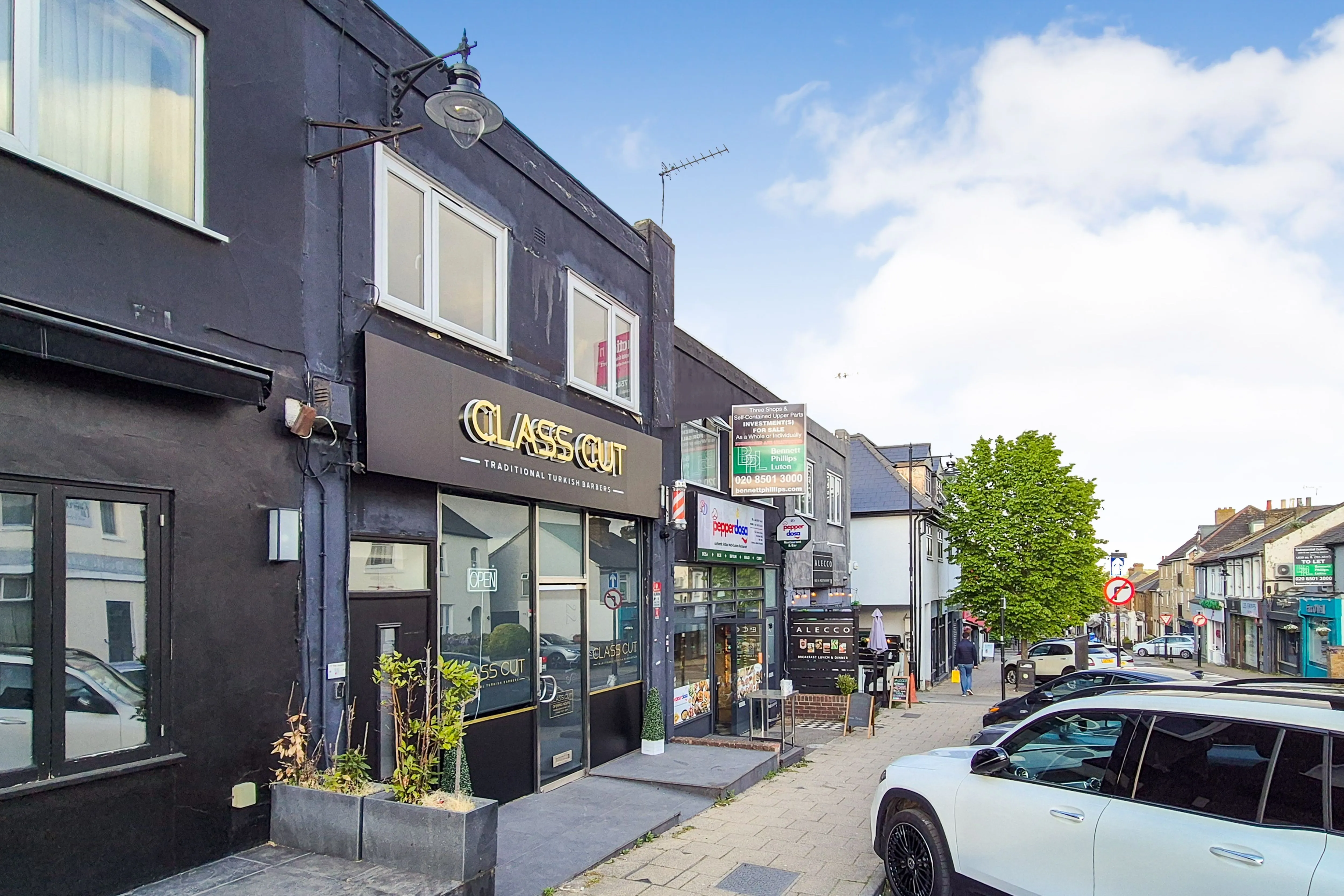 77 Queens Road, Buckhurst Hill, Essex, IG9 5BW
