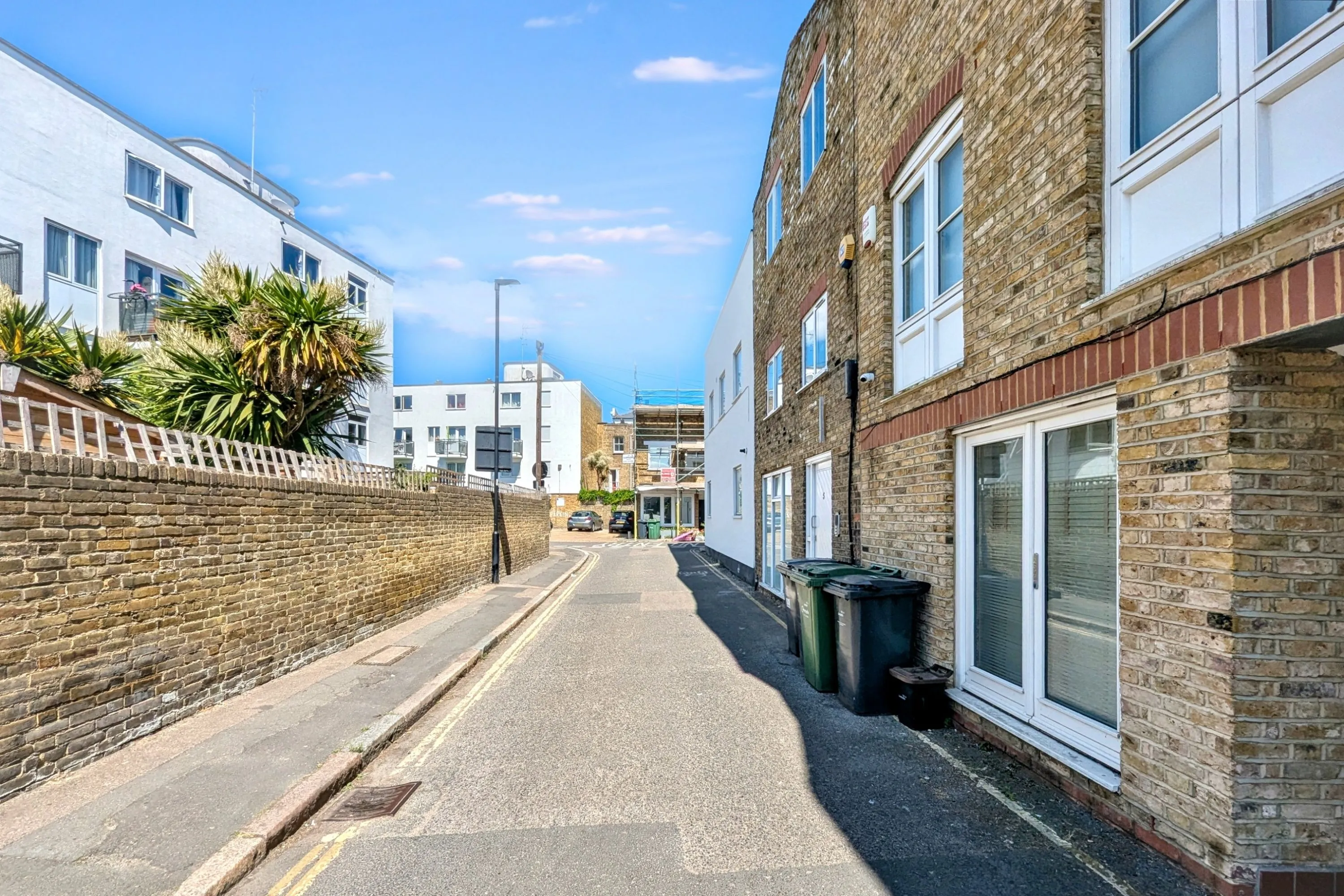 First Floor Flat, 5 Clayland's Place, London, SW8 1NLs