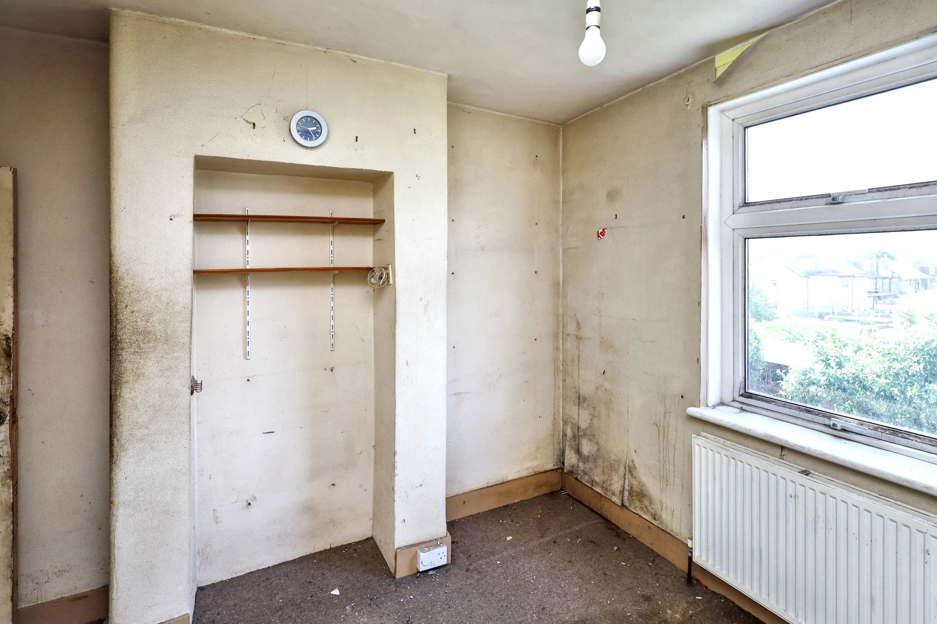 3 Ulverston Road, Walthamstow, London, E17 4BN