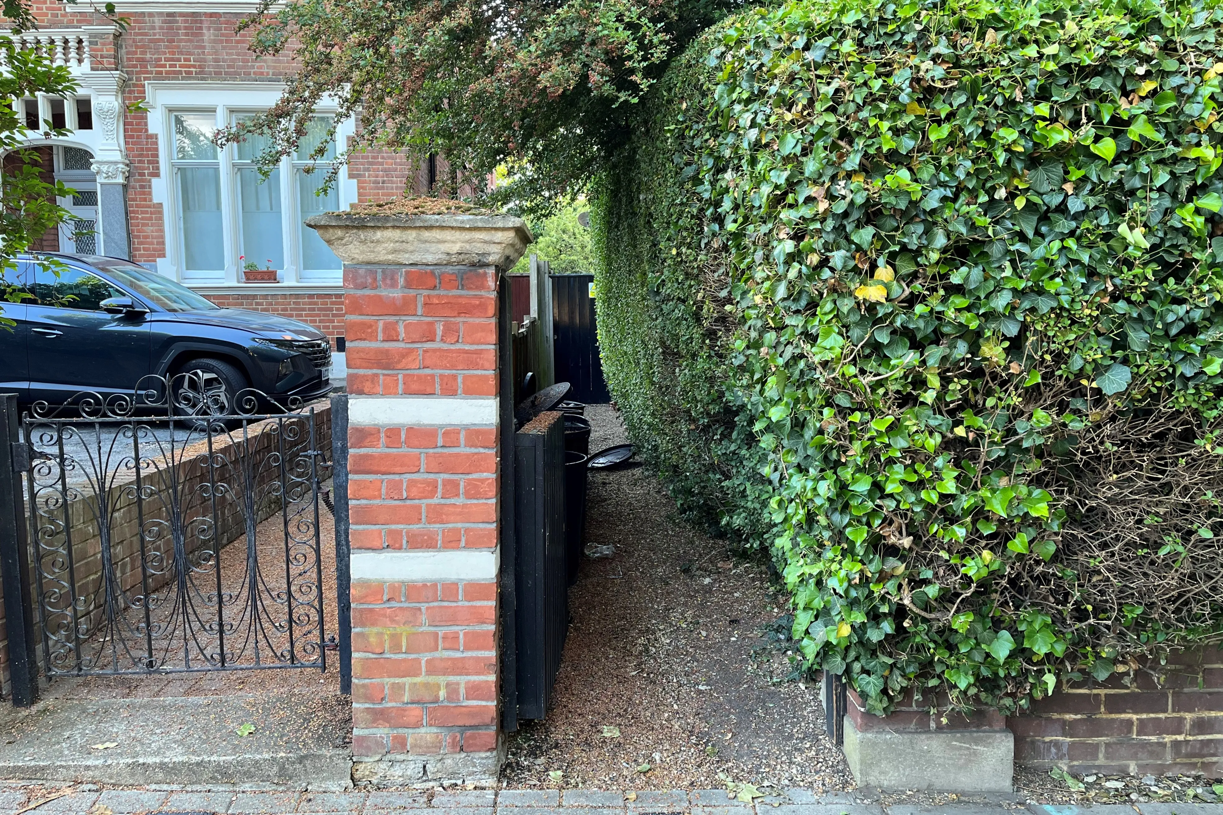 Land lying to the north west of West Hill, Wandsworth, SW15 2HE
