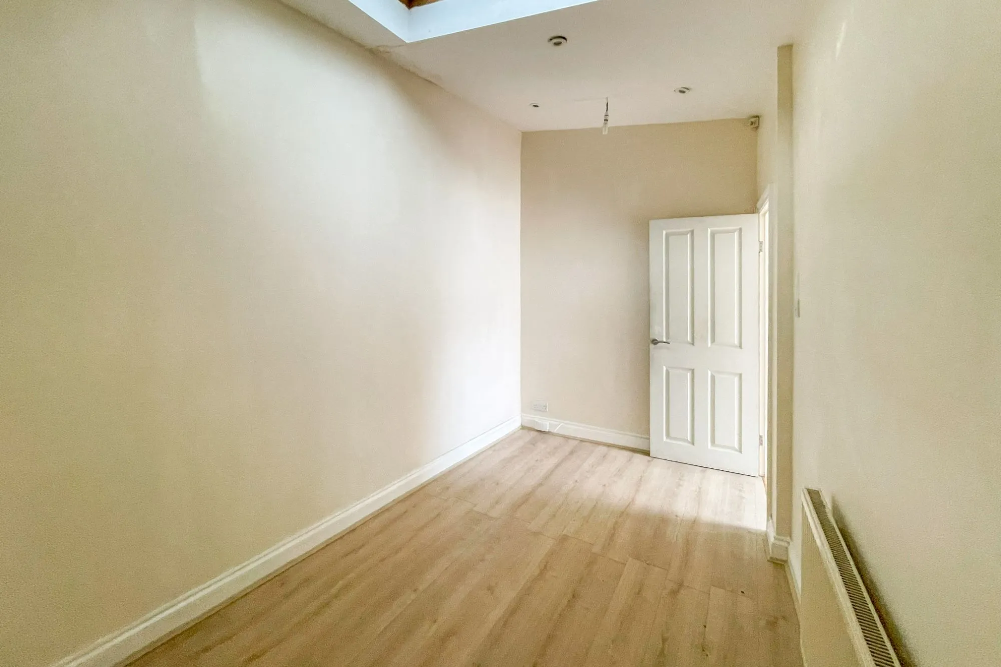 3C Doggett Road, Catford, London, SE6 4PZ