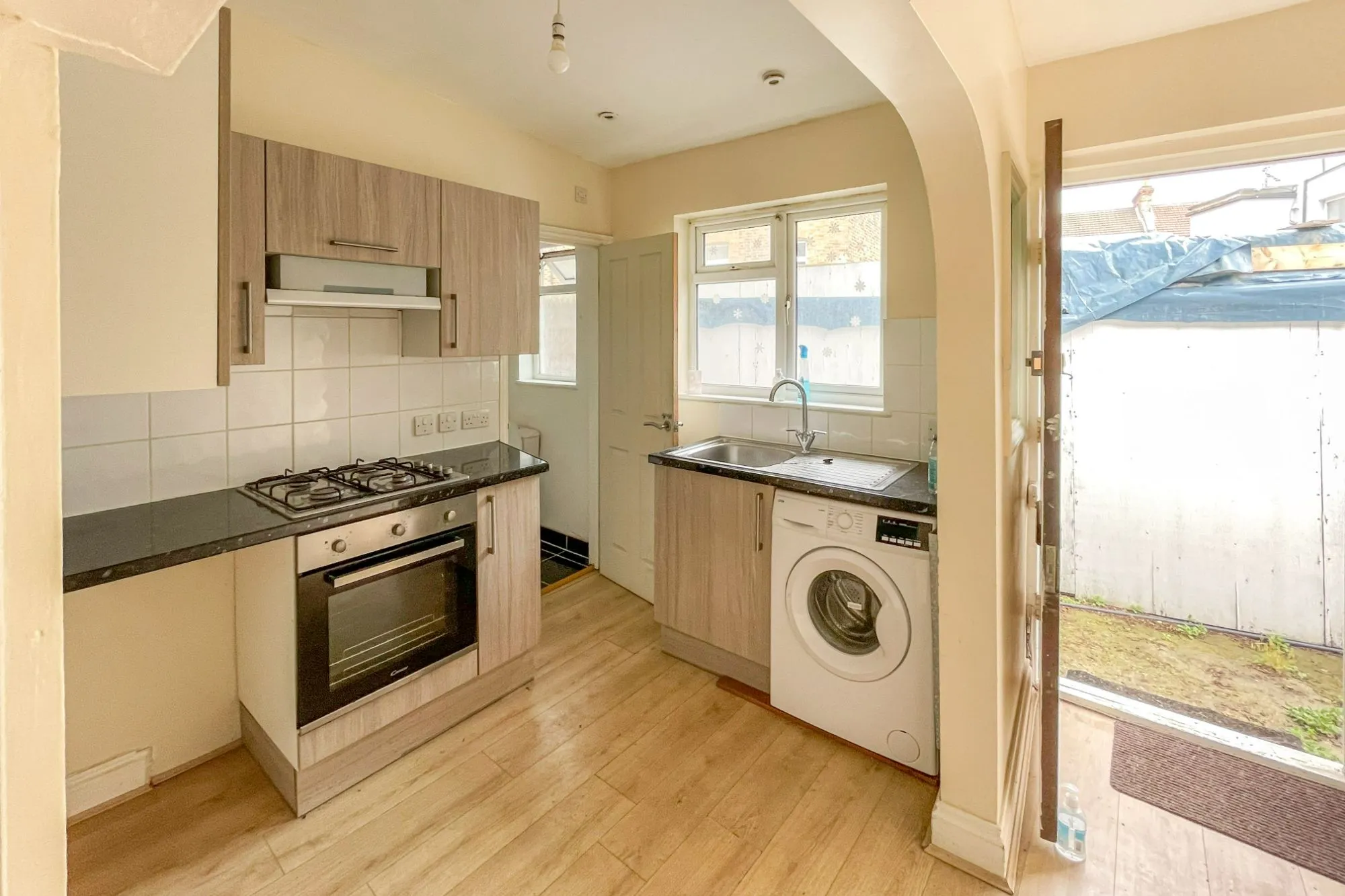 3C Doggett Road, Catford, London, SE6 4PZ