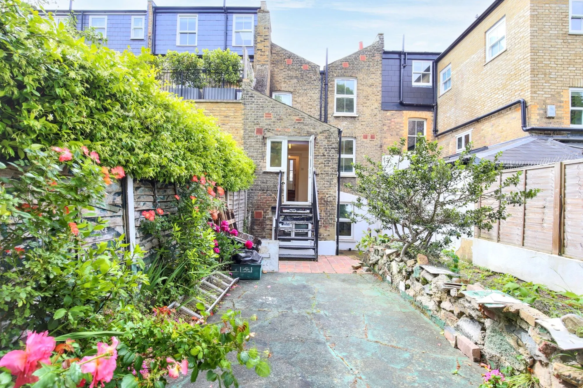 47b Mallinson Road, Battersea, London SW11 1BW
