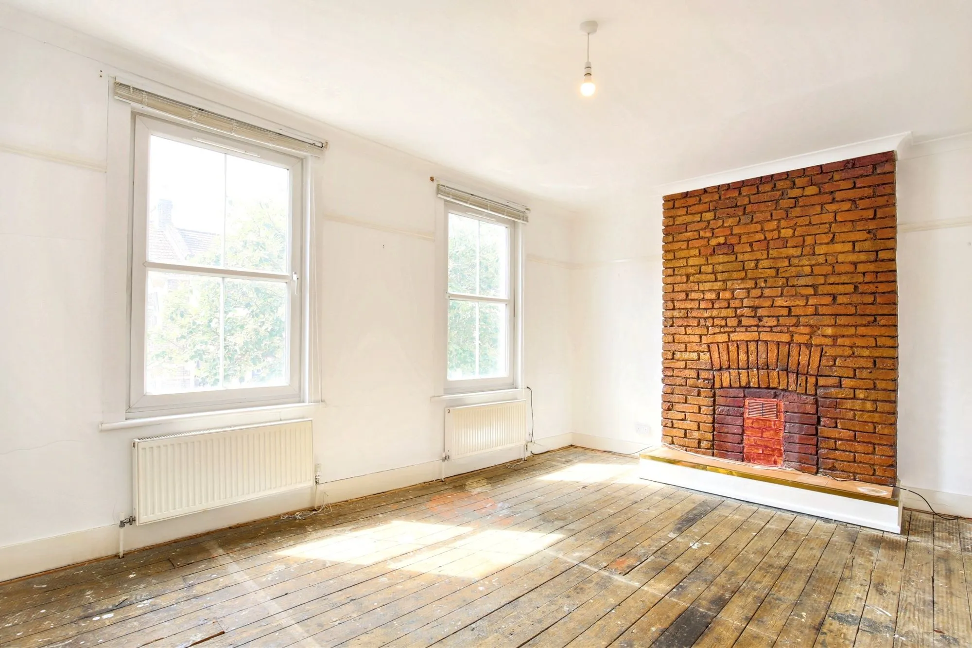 47b Mallinson Road, Battersea, London SW11 1BW
