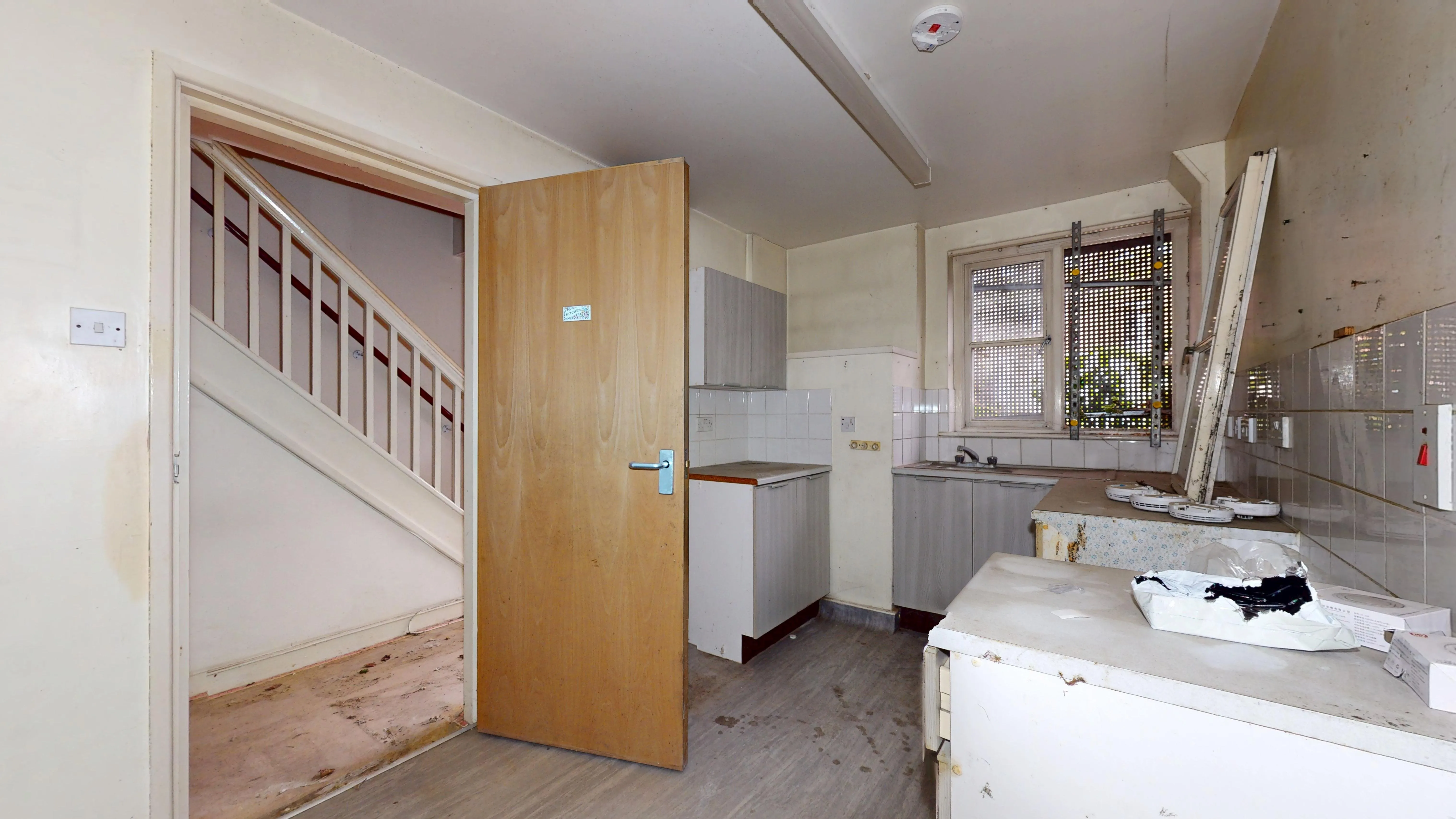 16 Stacey Street, Islington, London, N7 7JQ