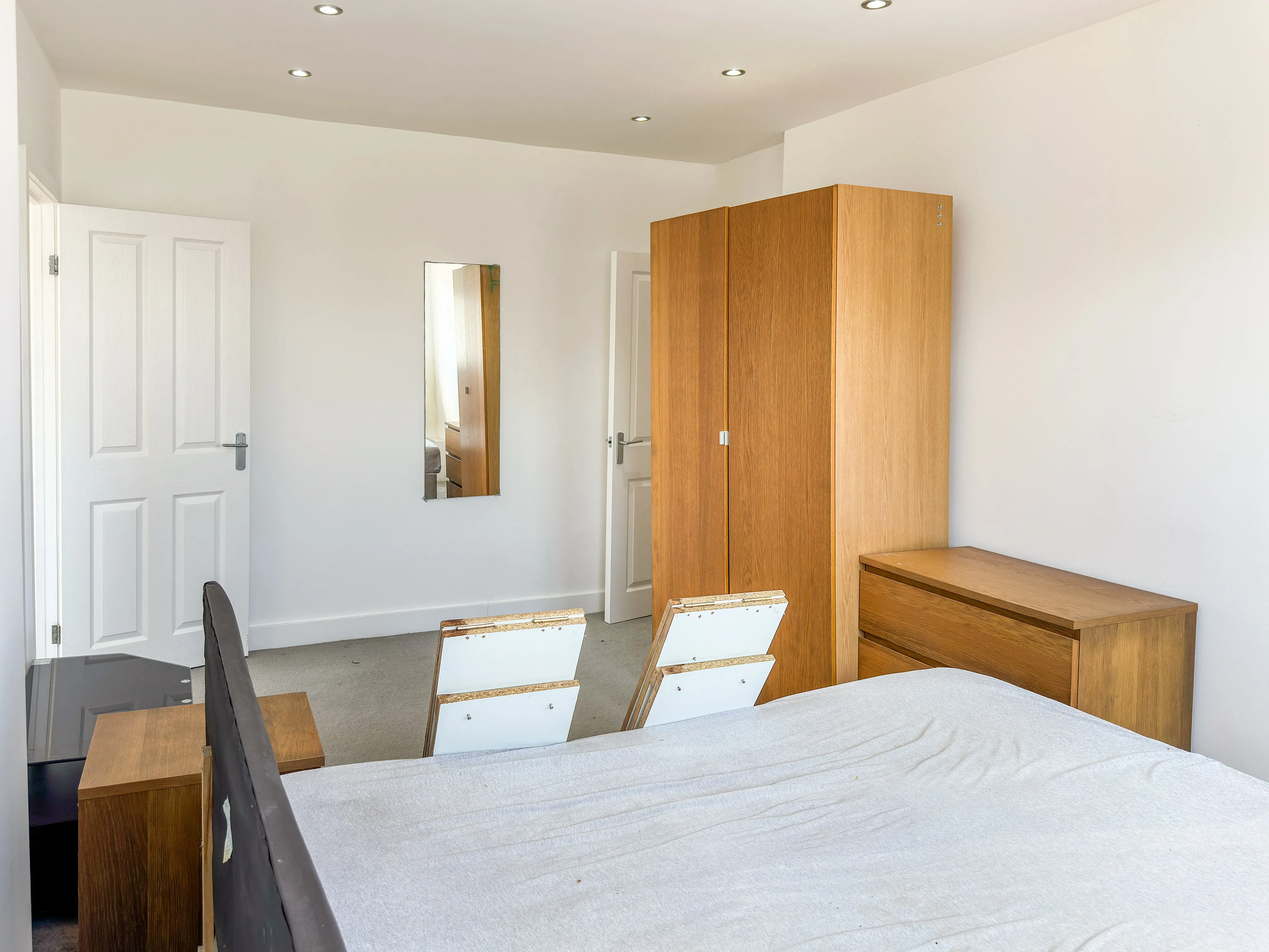 Flats A-D, 1 Donkin Hill, Caversham, Reading, RG4 5DG