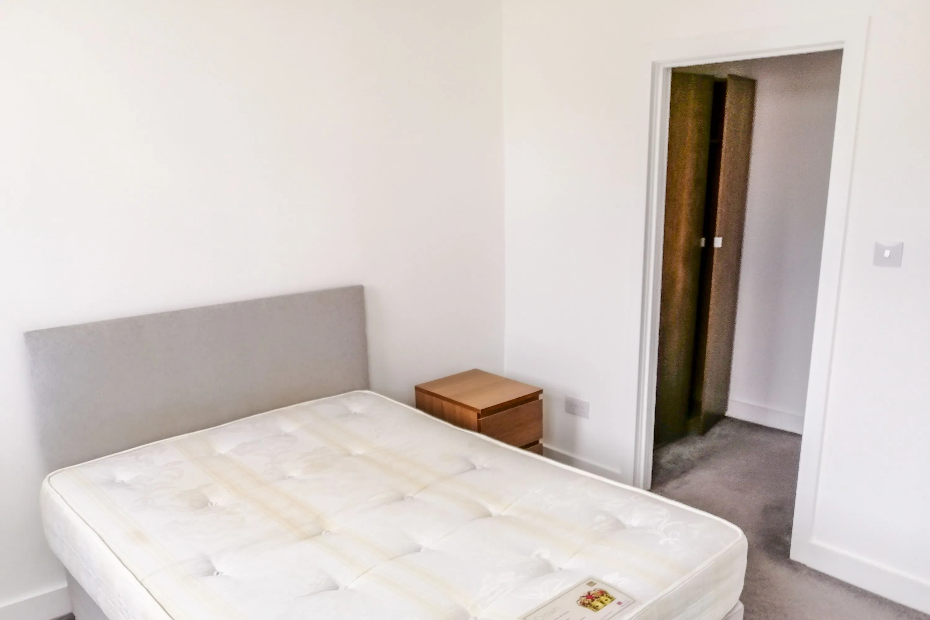 Flats A-D, 1 Donkin Hill, Caversham, Reading, RG4 5DG