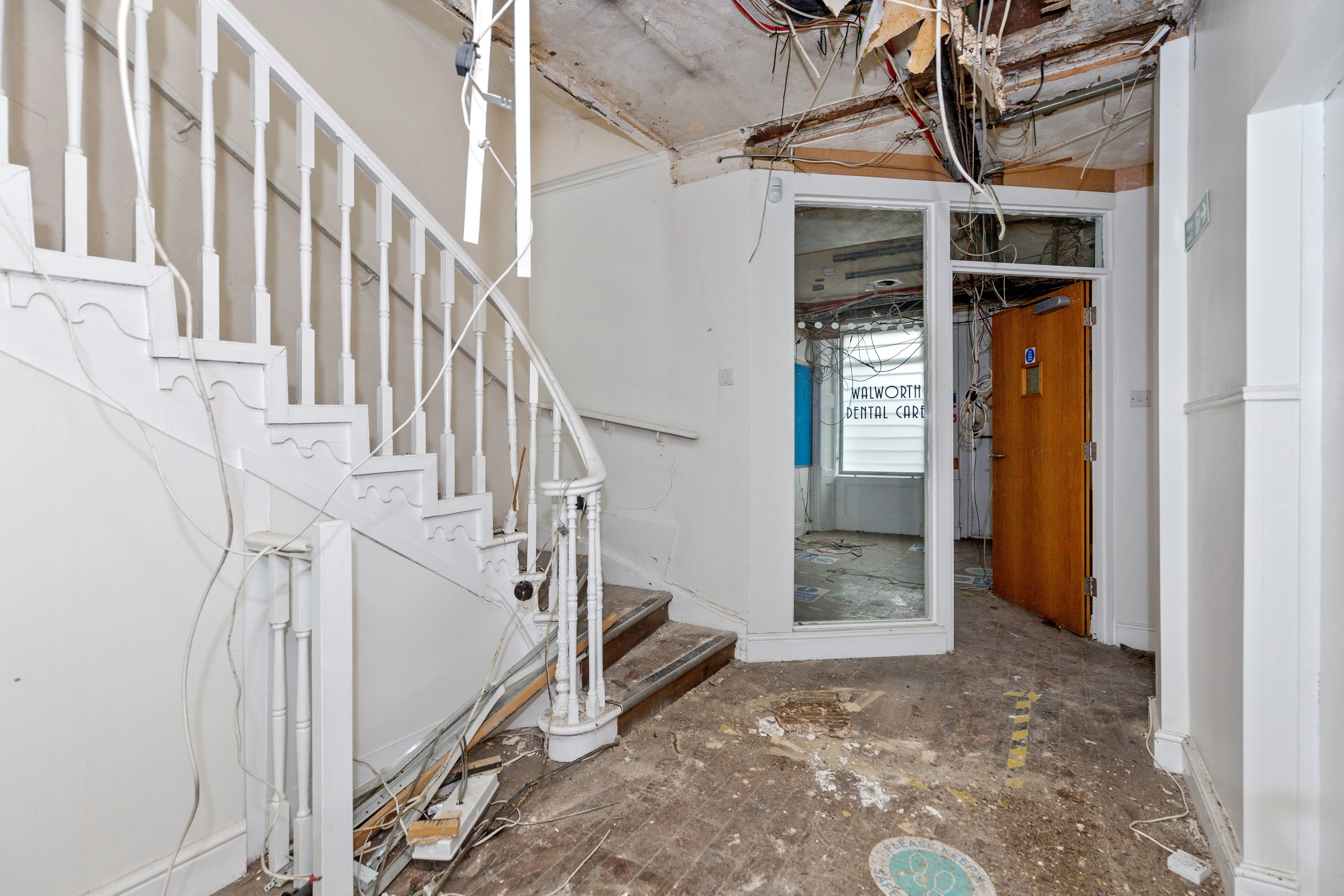 296 Walworth Road, London, SE17 2TE