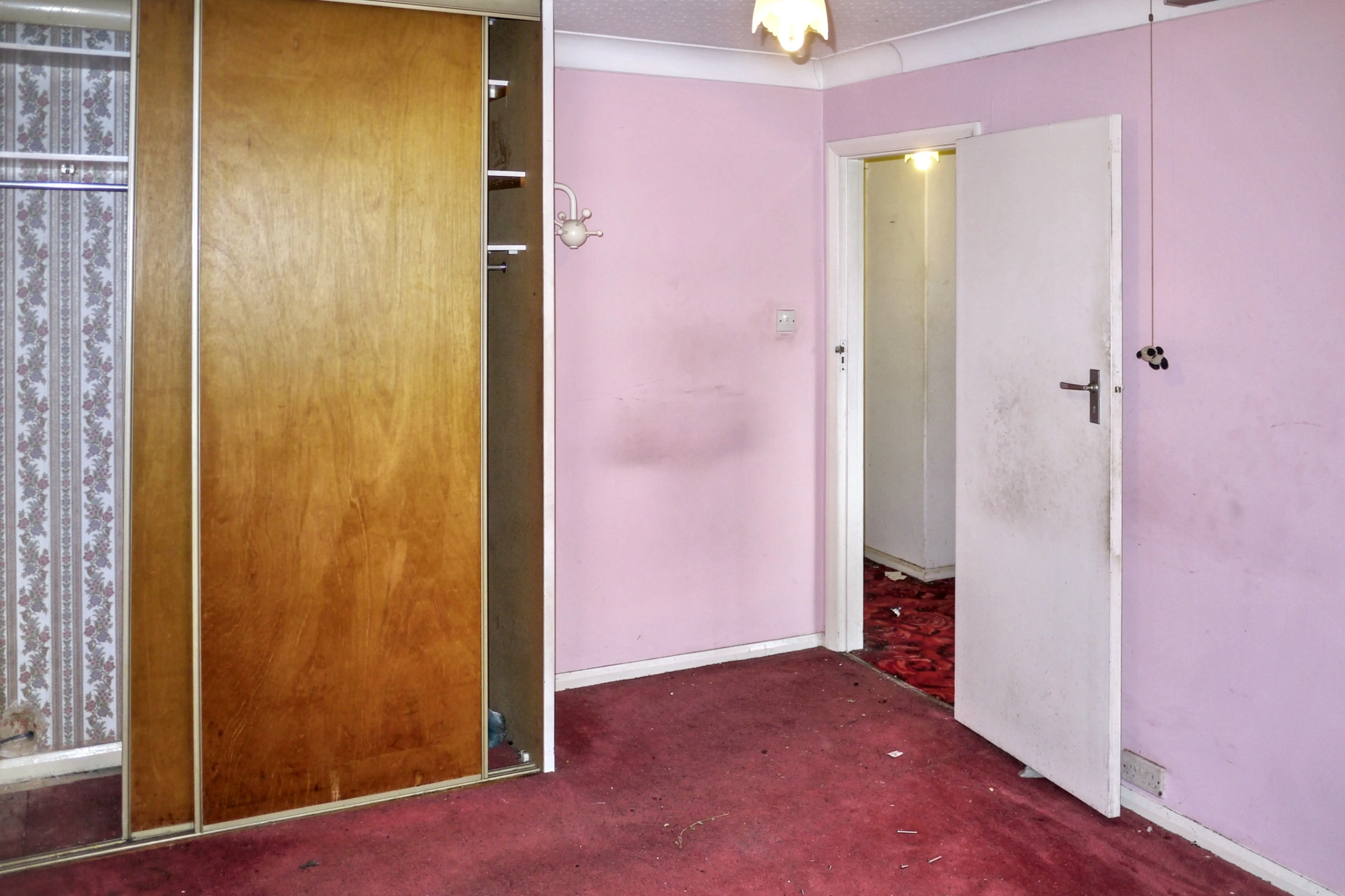 82a Thurlow Park Road, London, SE21 8HY