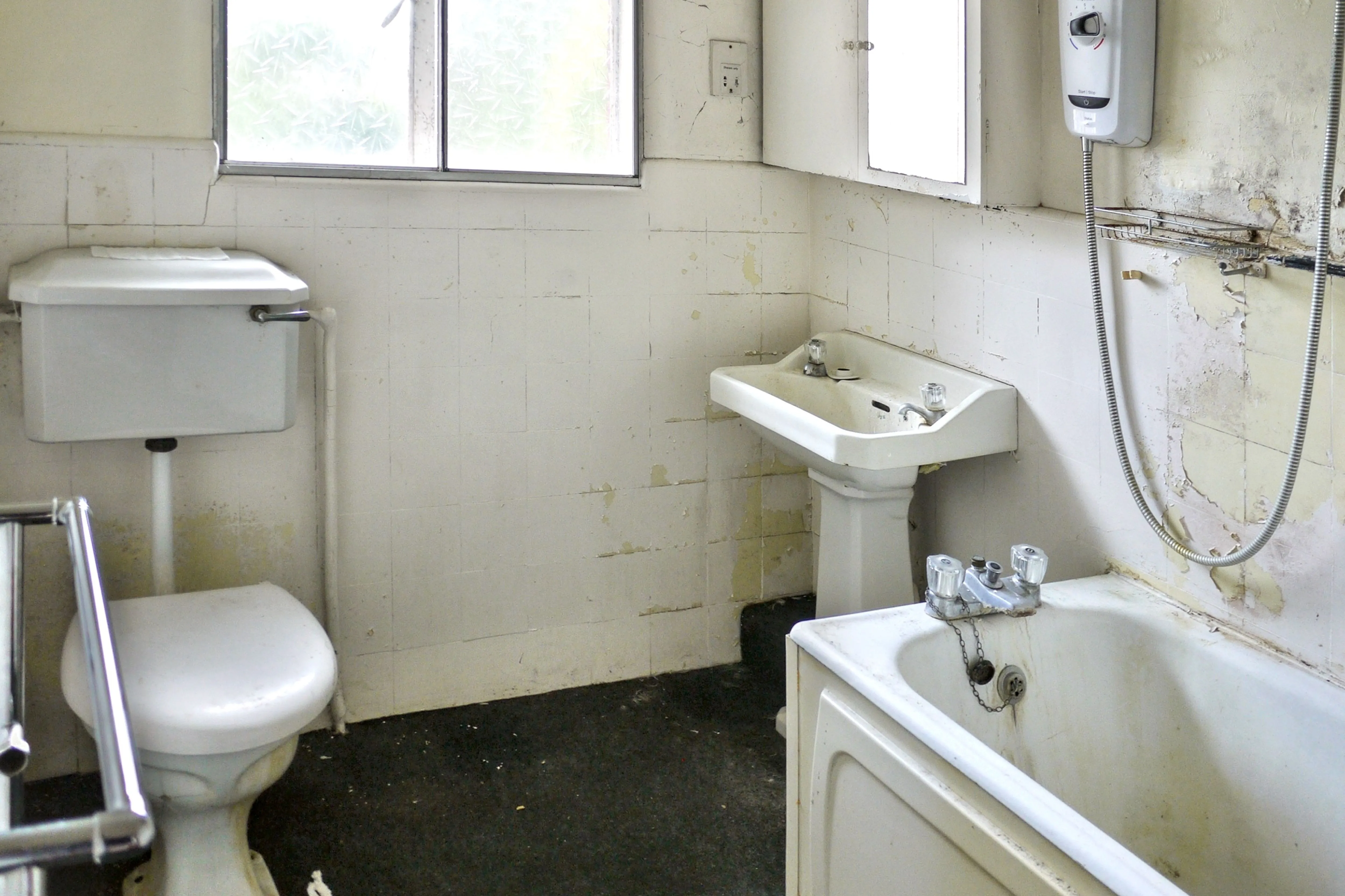 82a Thurlow Park Road, London, SE21 8HY