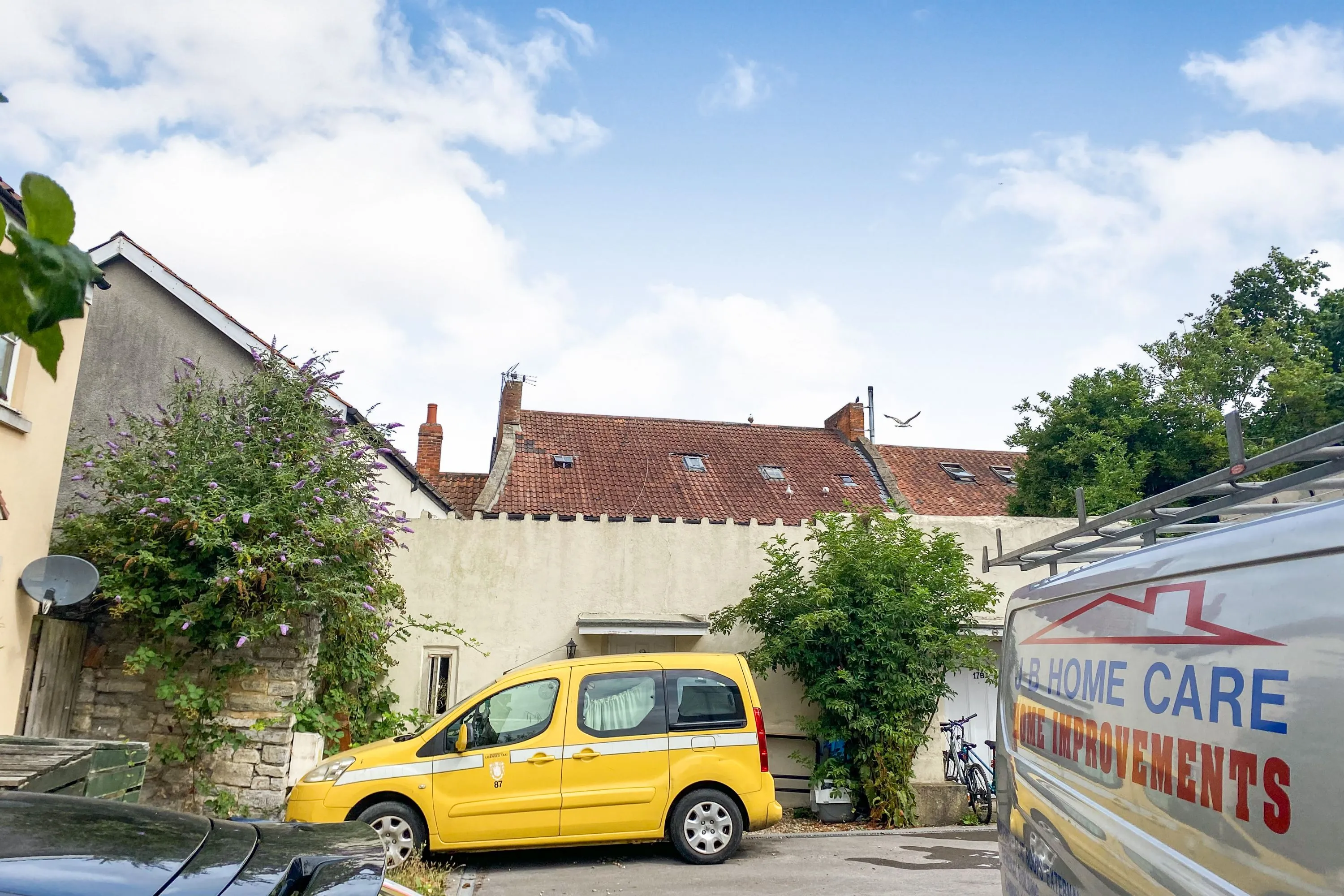 17 Benedict Street, Glastonbury, BA6 9NE