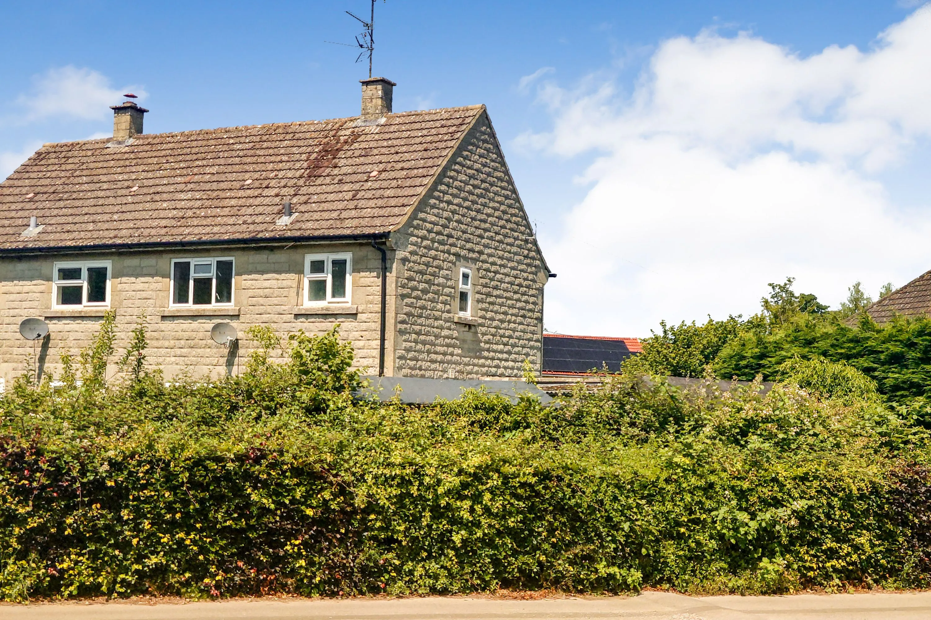 5 Broadleaze, Upper Seagry, Chippenham, Wiltshire, SN15 5EY