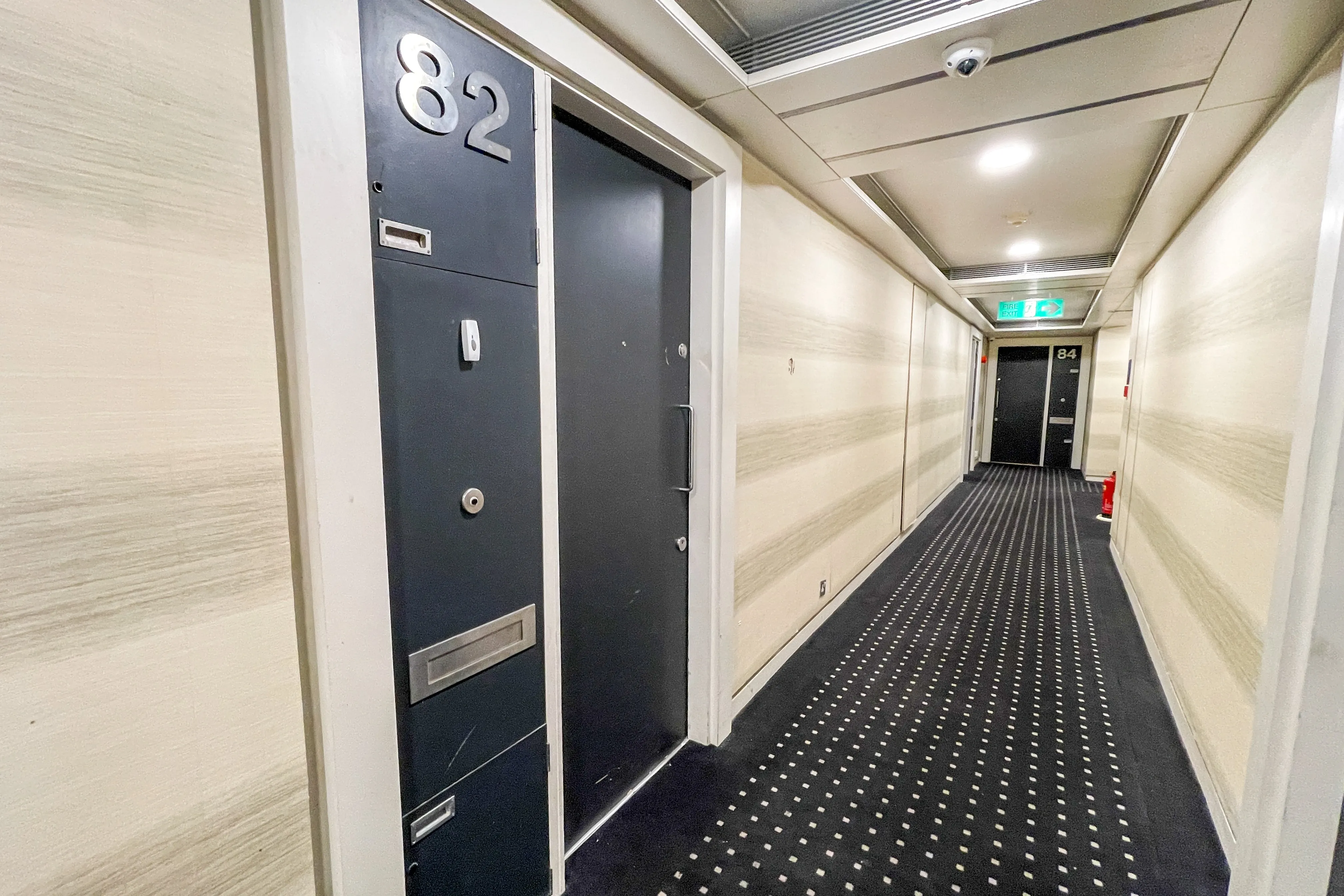 Flat 82, Forset Court, Edgware Road, London, W2 2RE