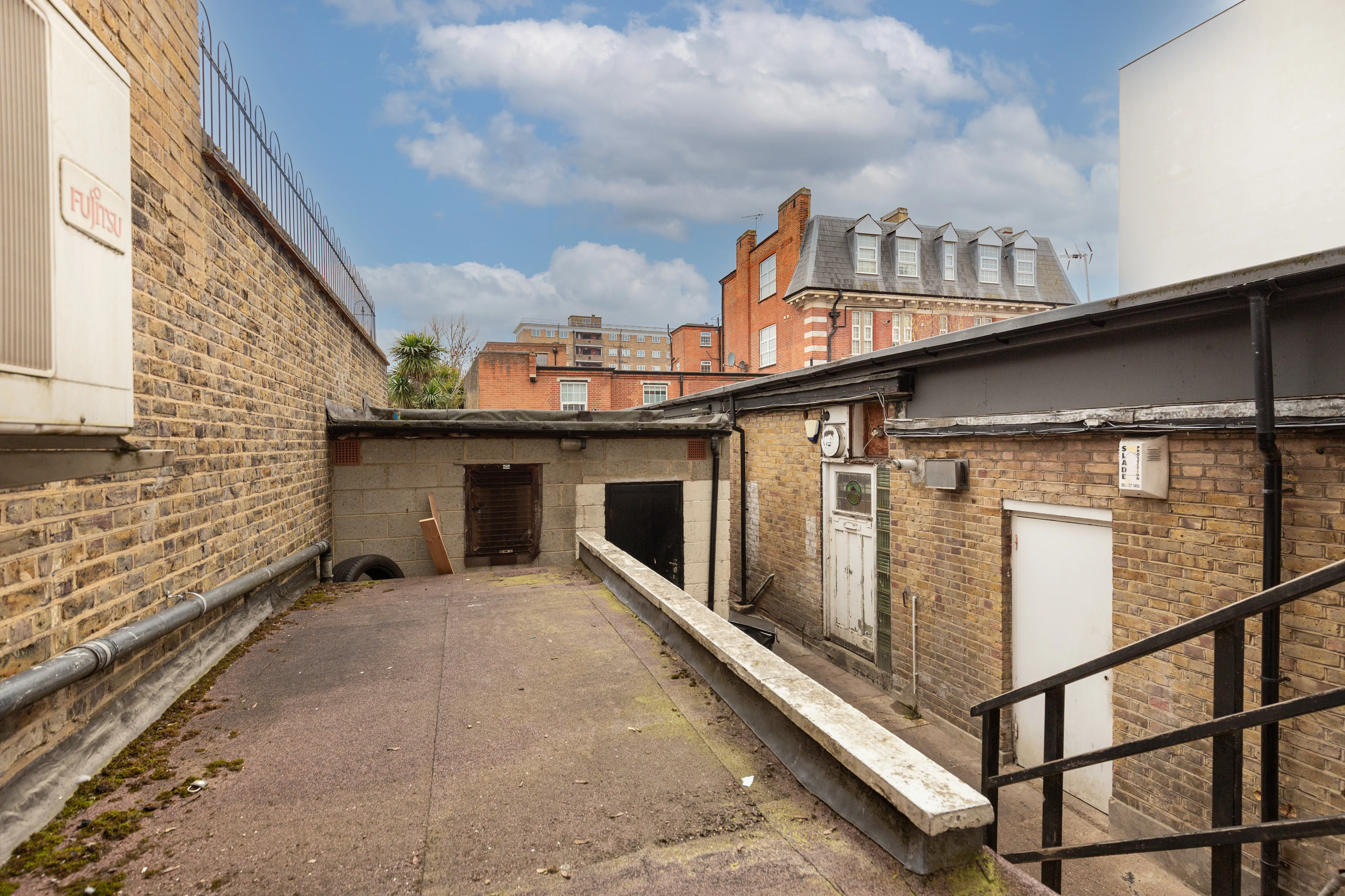 296 Walworth Road, London, SE17 2TE