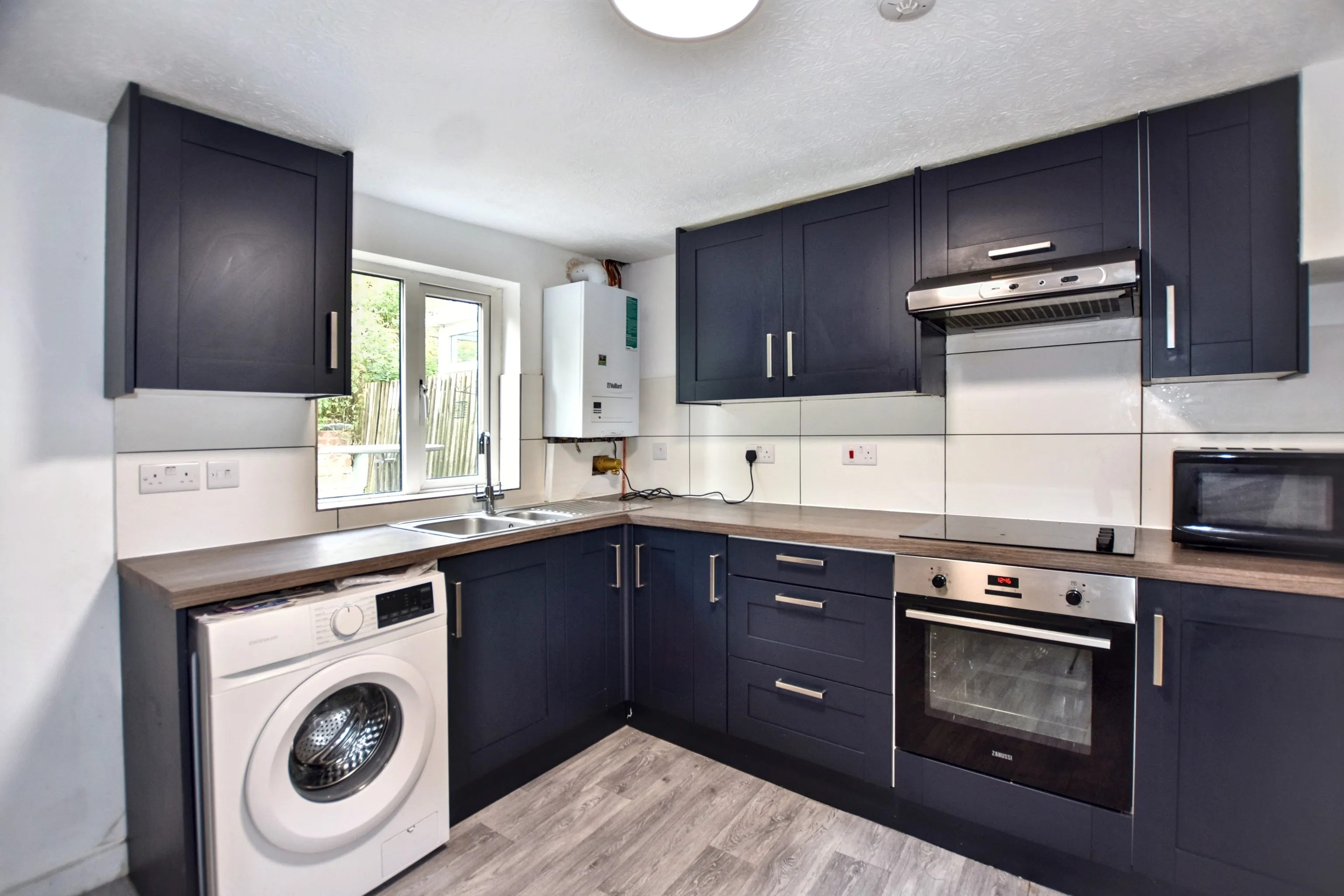 2 Nightingale Cottages, Rushmore Hill, Pratt's Bottom, Orpington,  BR6 7NW