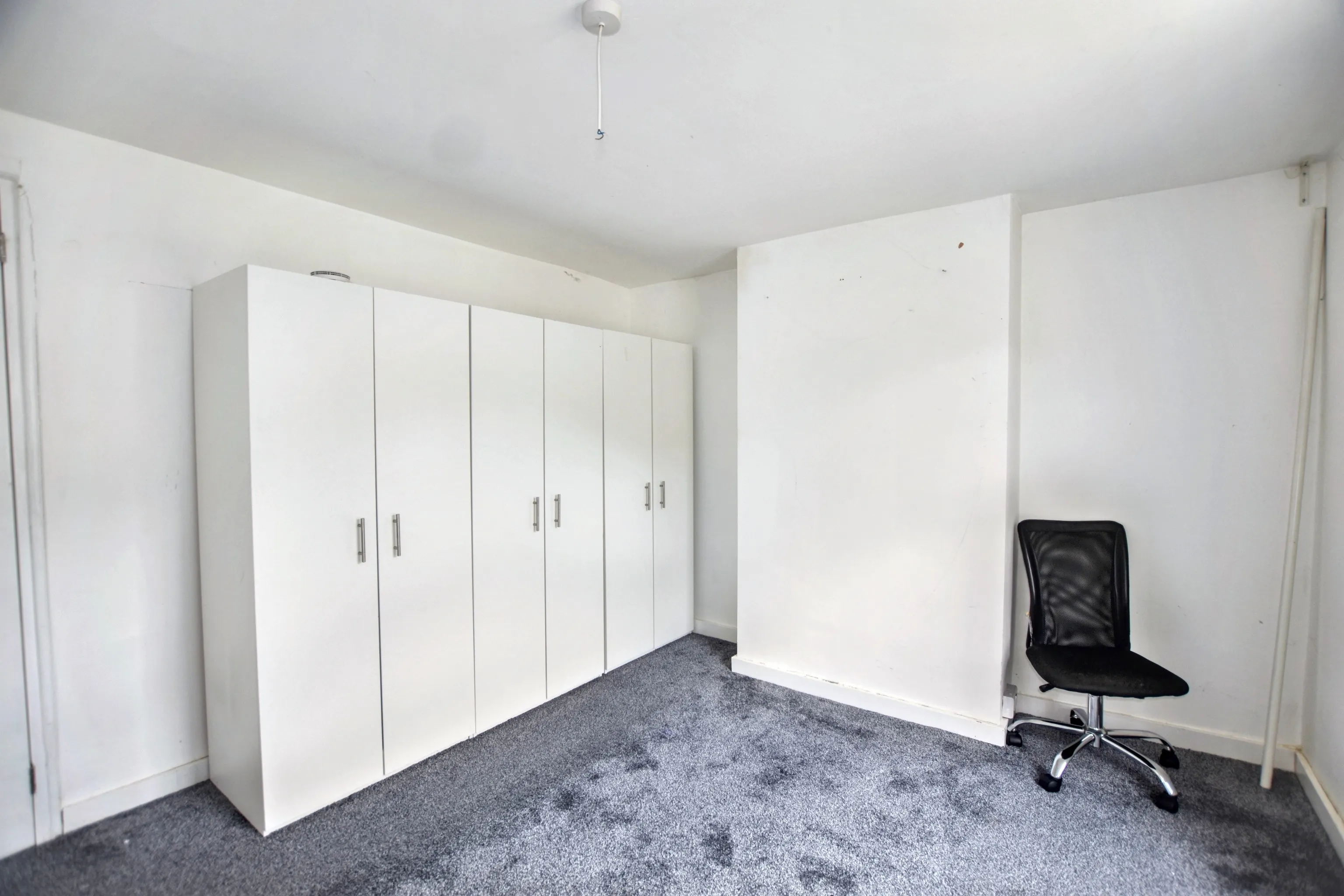 2 Nightingale Cottages, Rushmore Hill, Pratt's Bottom, Orpington,  BR6 7NW