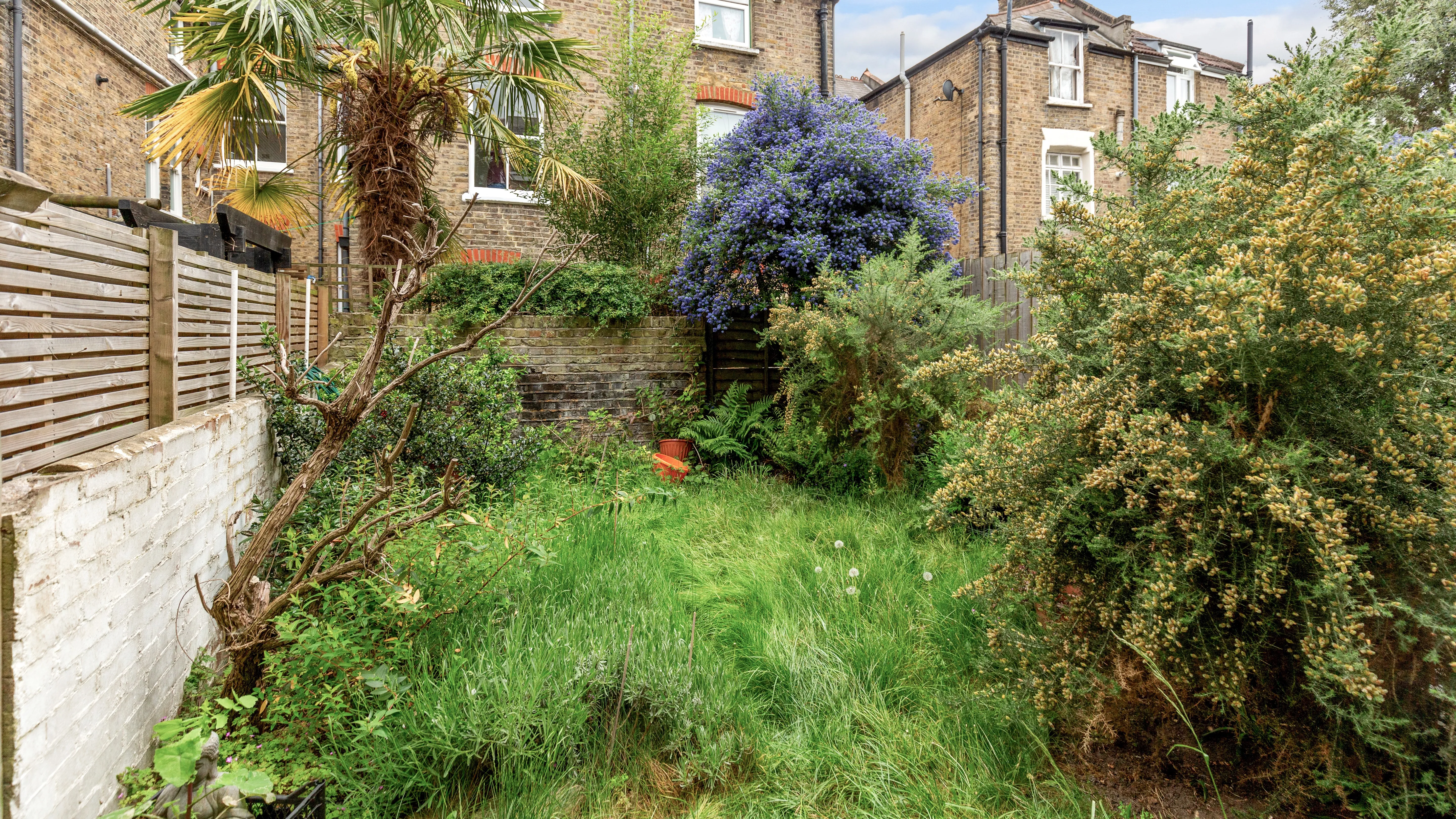 Flat A, 61 Belgrade Road, Stoke Newington, London, N16 8DH