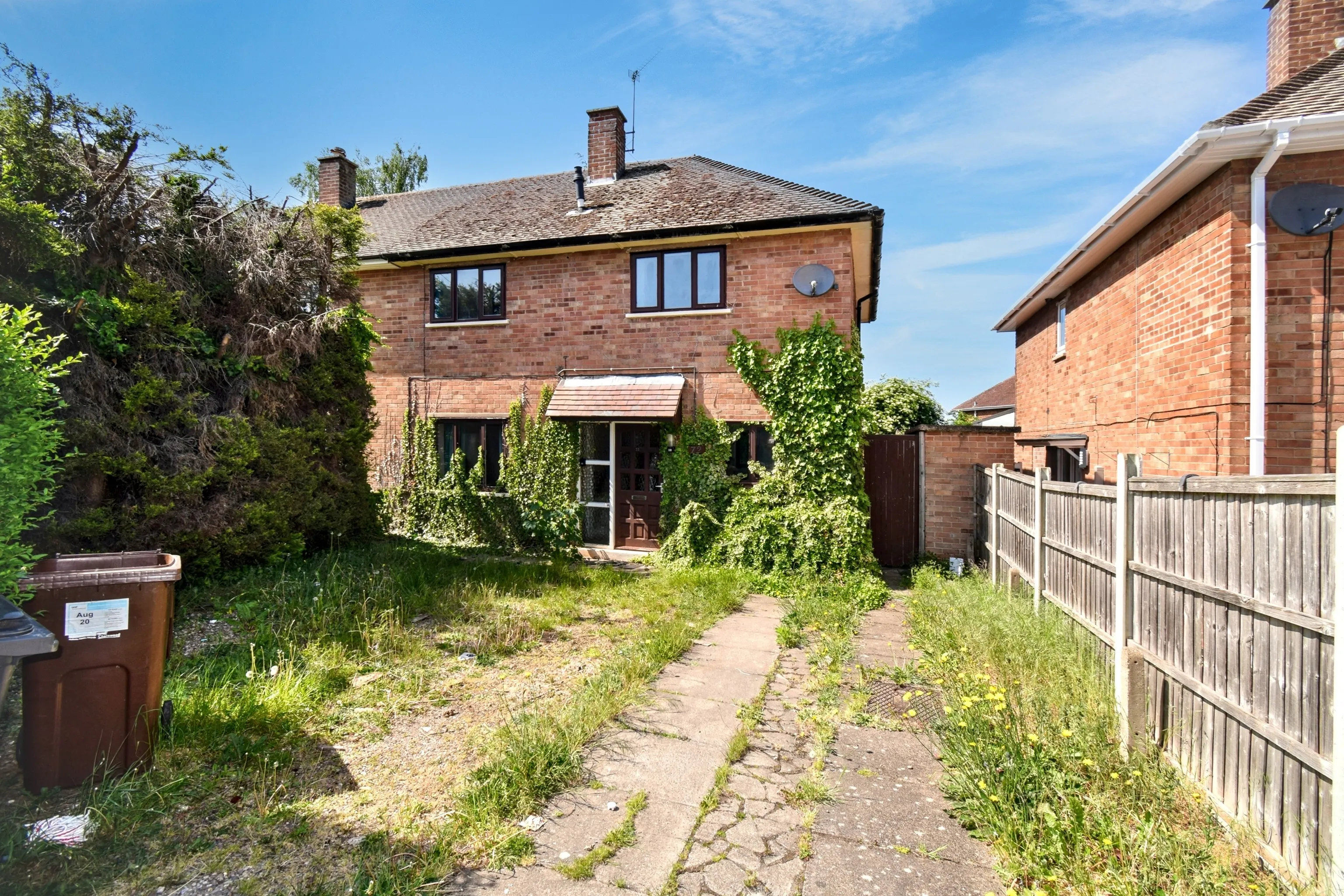 72 Poplar Road, Loughborough, Leicestershire, LE11 2JT