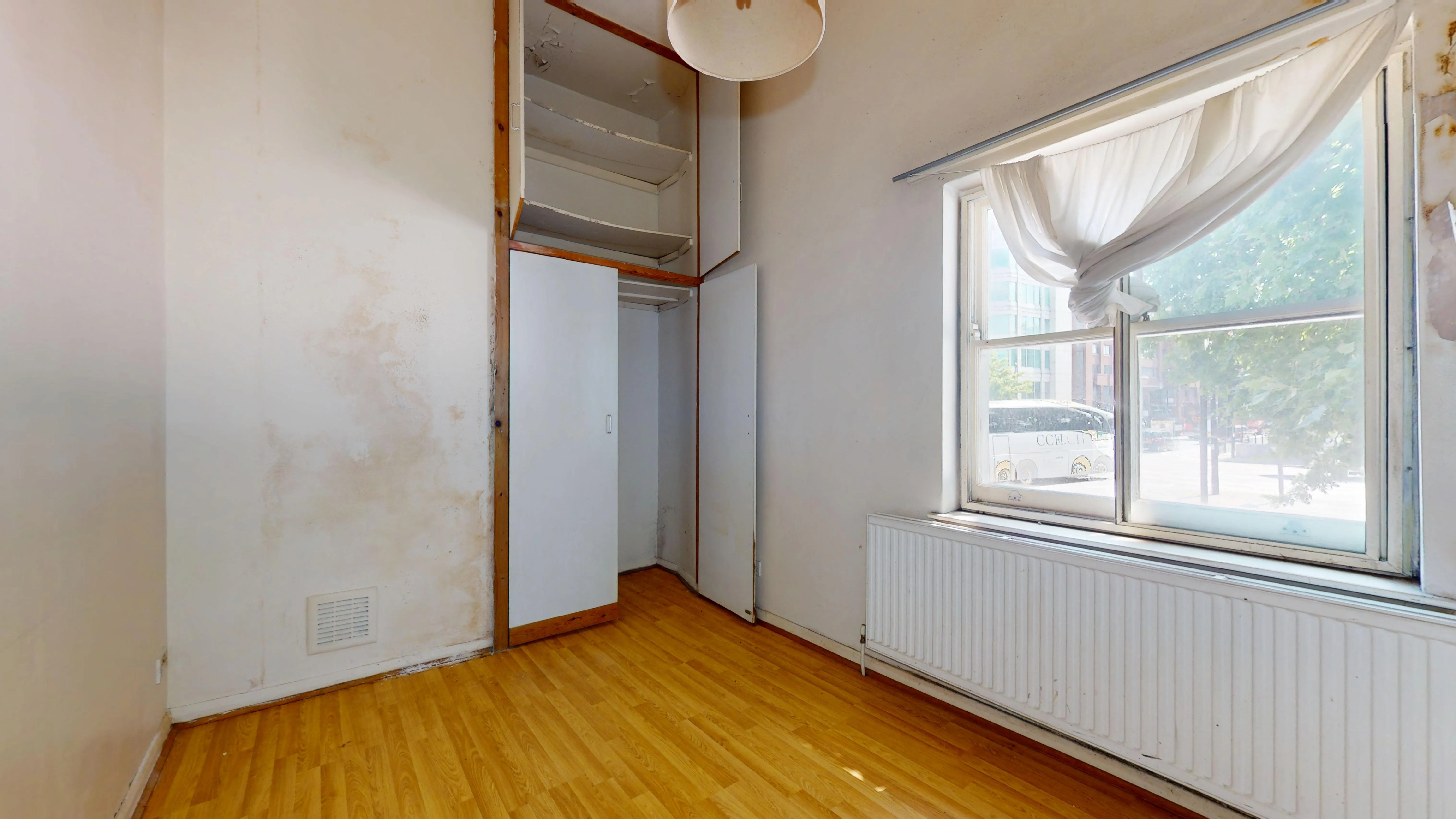 Flat 5, 136 Earls Court Road, Kensington, London, W8 6QL