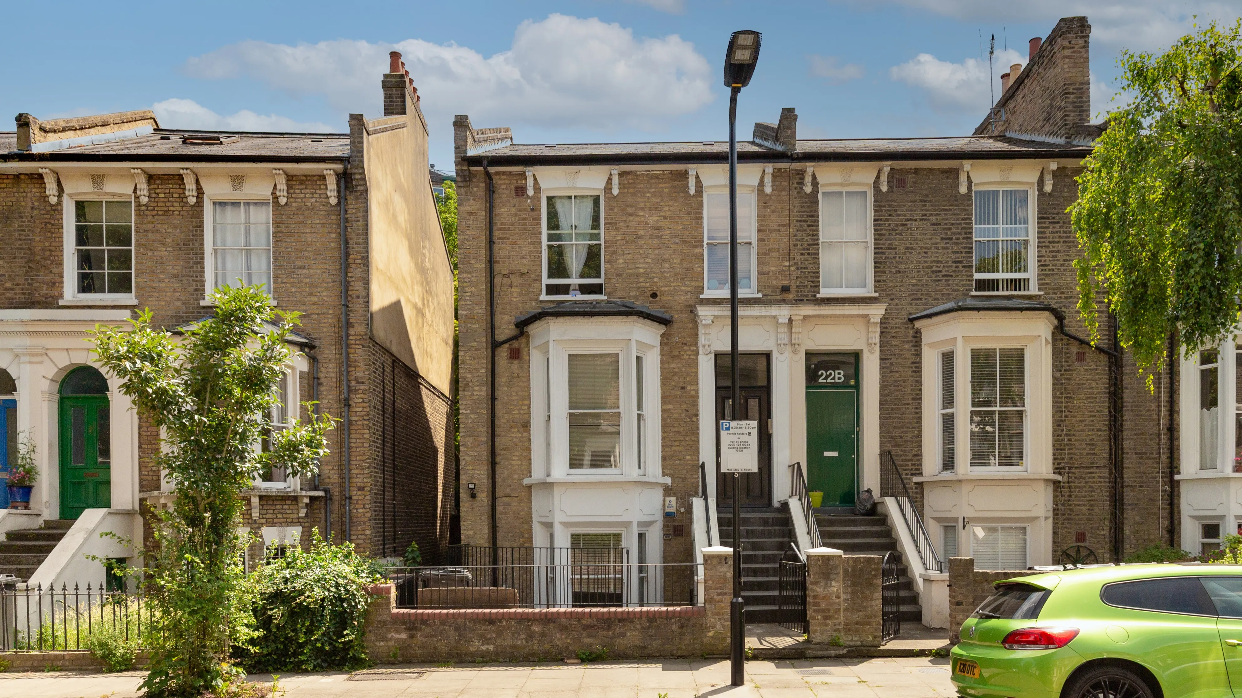Flat A, 24 Montague Road, Hackney, London, E8 2HW