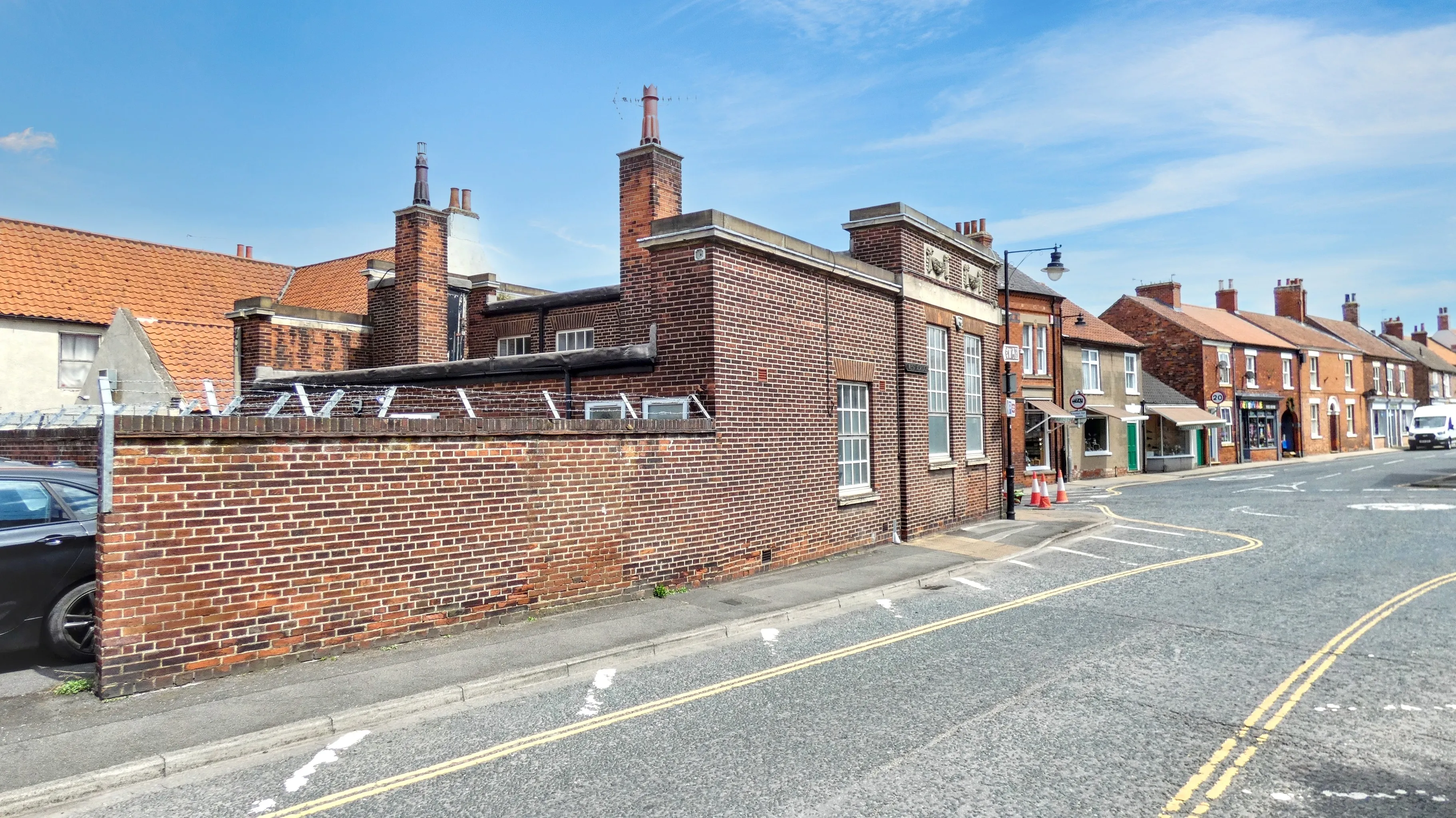 St John Ambulance, 27 Fleetgate, Barton-upon-Humber, Lincolnshire DN18 5QA