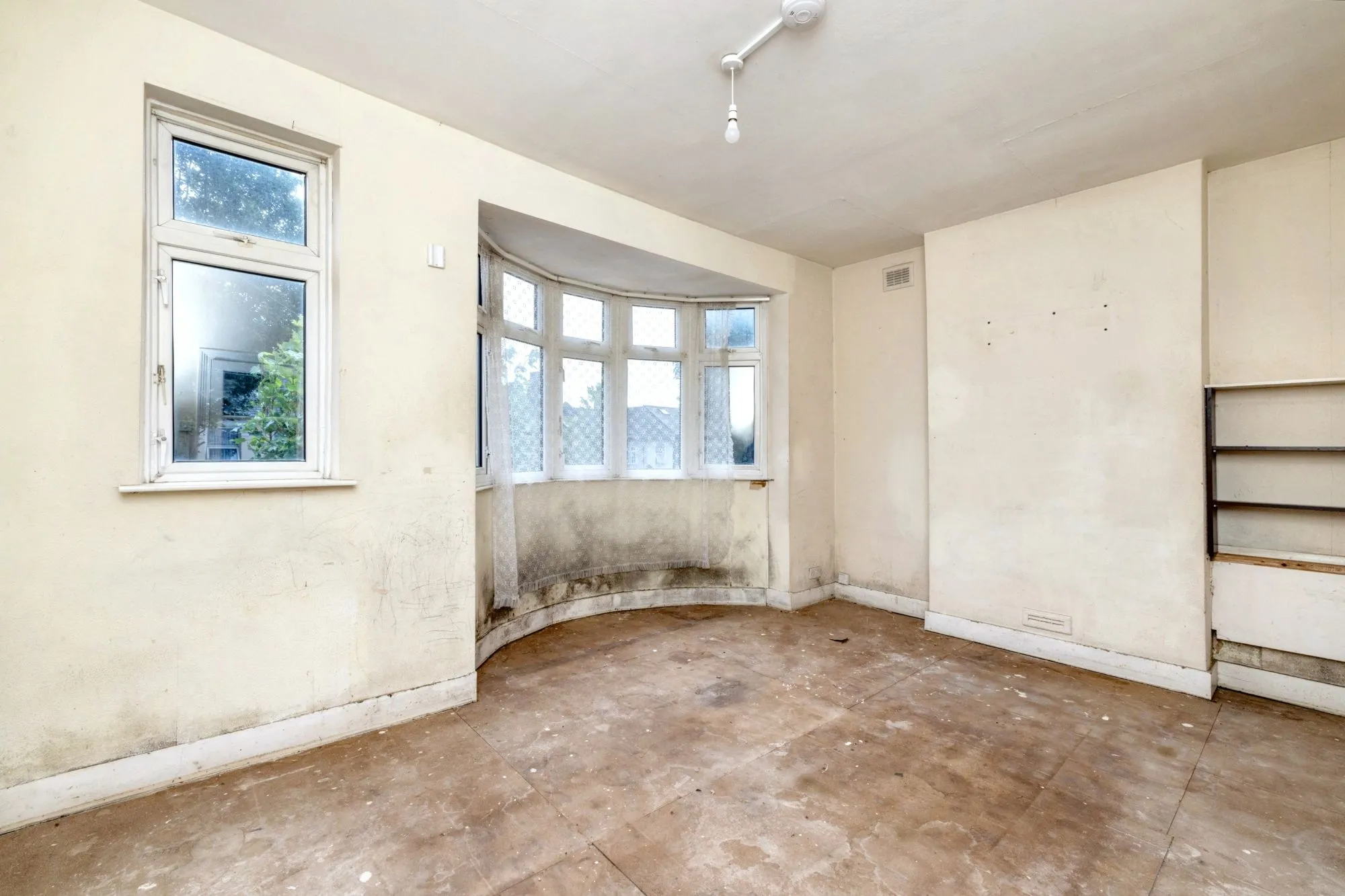 21 A & B Reginald Road, Forest Gate, London E7 9HS