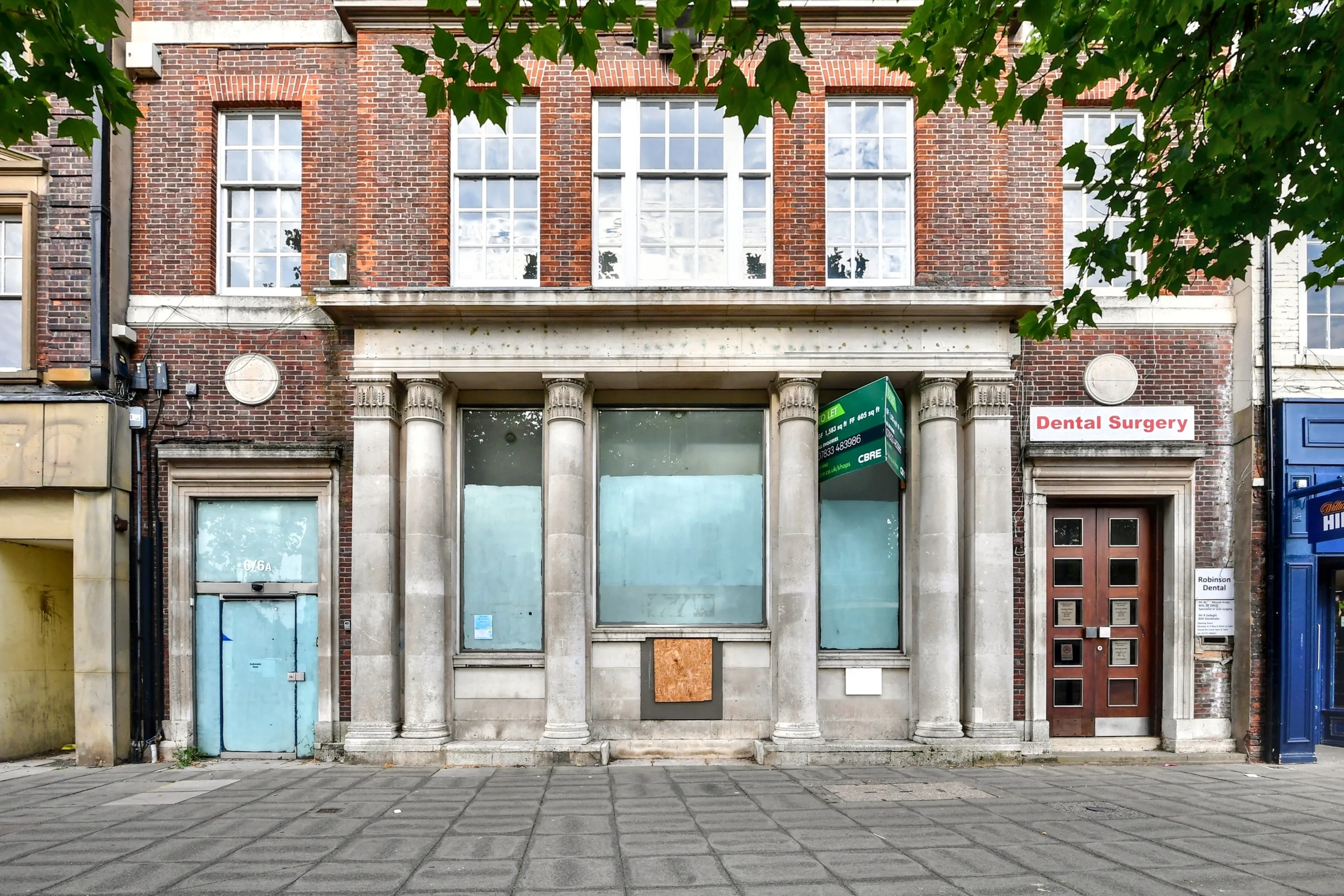 6 Market Place, Retford, Nottinghamshire, DN22 6HB