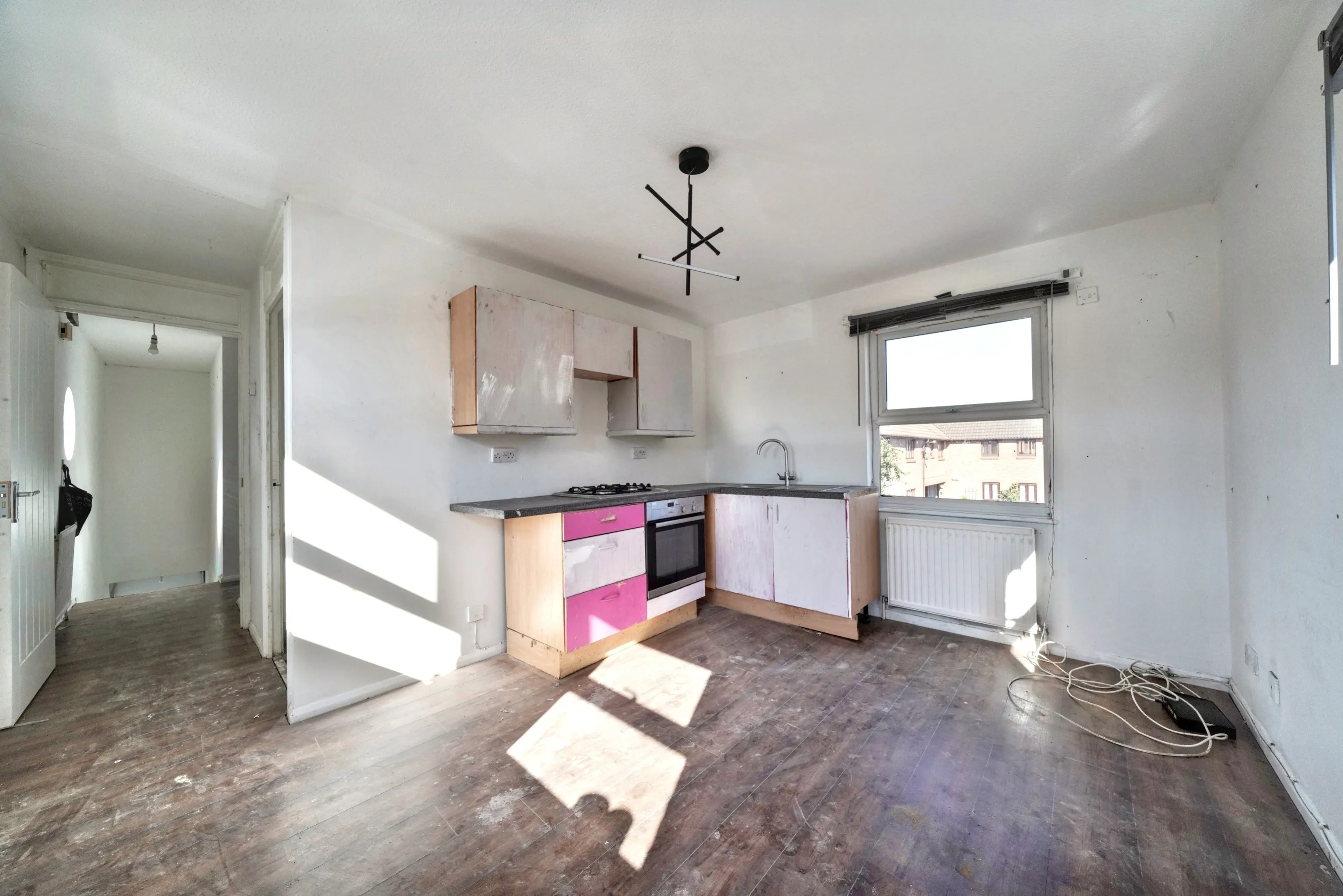 14 Routh Court, Feltham, TW14 8SJ